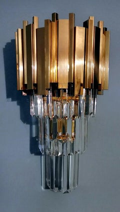 Applique de style Venini avec Triedri en verre de Murano et barres en laiton brossé