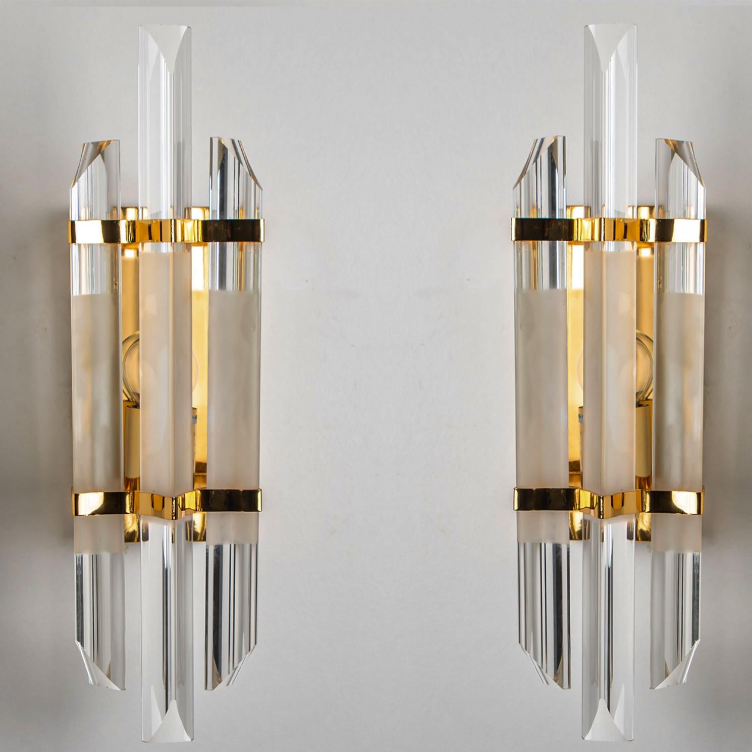 Venini Style Clear Gold Glass Brass Sconces, 1970 For Sale 4