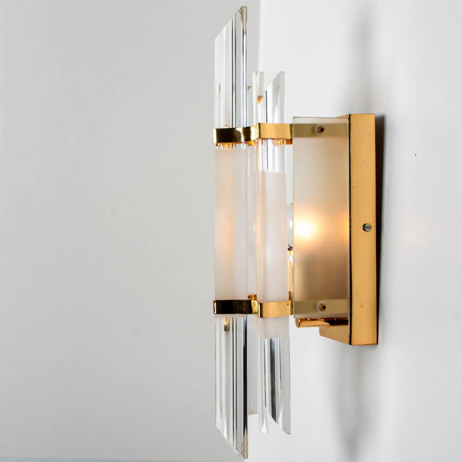 Apliques de latón dorado transparente estilo Venini, 1970 en venta 6