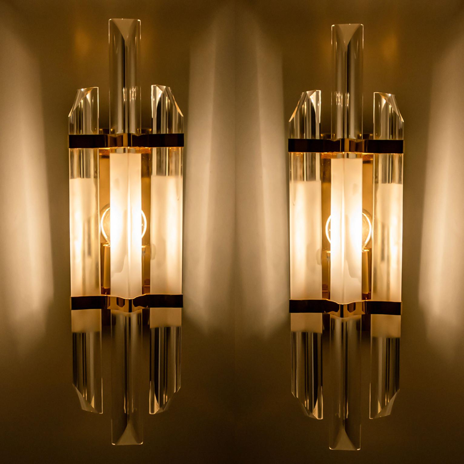 20th Century Venini Style Clear Gold Glass Brass Sconces, 1970 For Sale