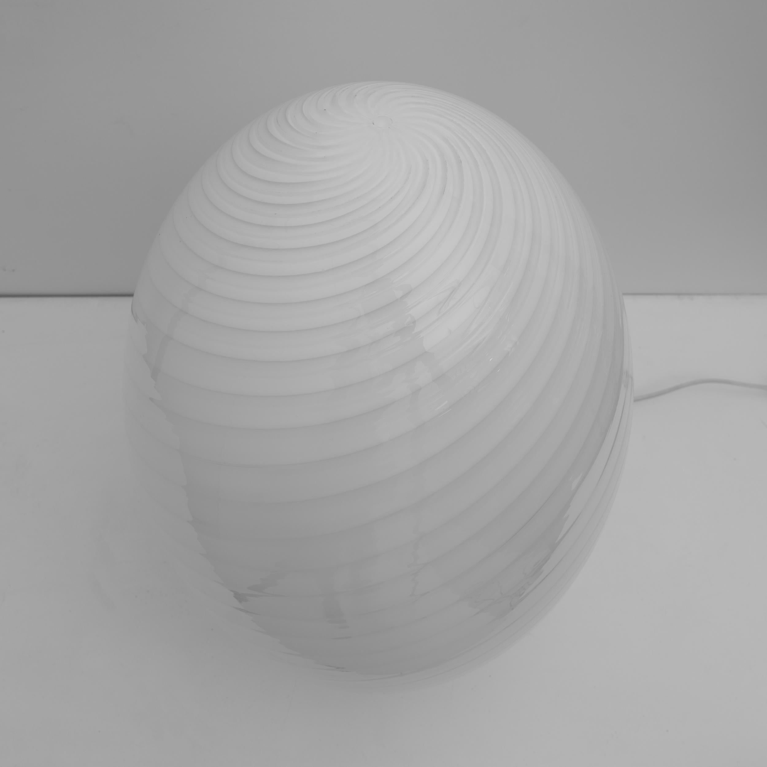 Venini Style Mid-Century Modern Italian Murano Glass Mushroom Table Lamp, 1970s 2