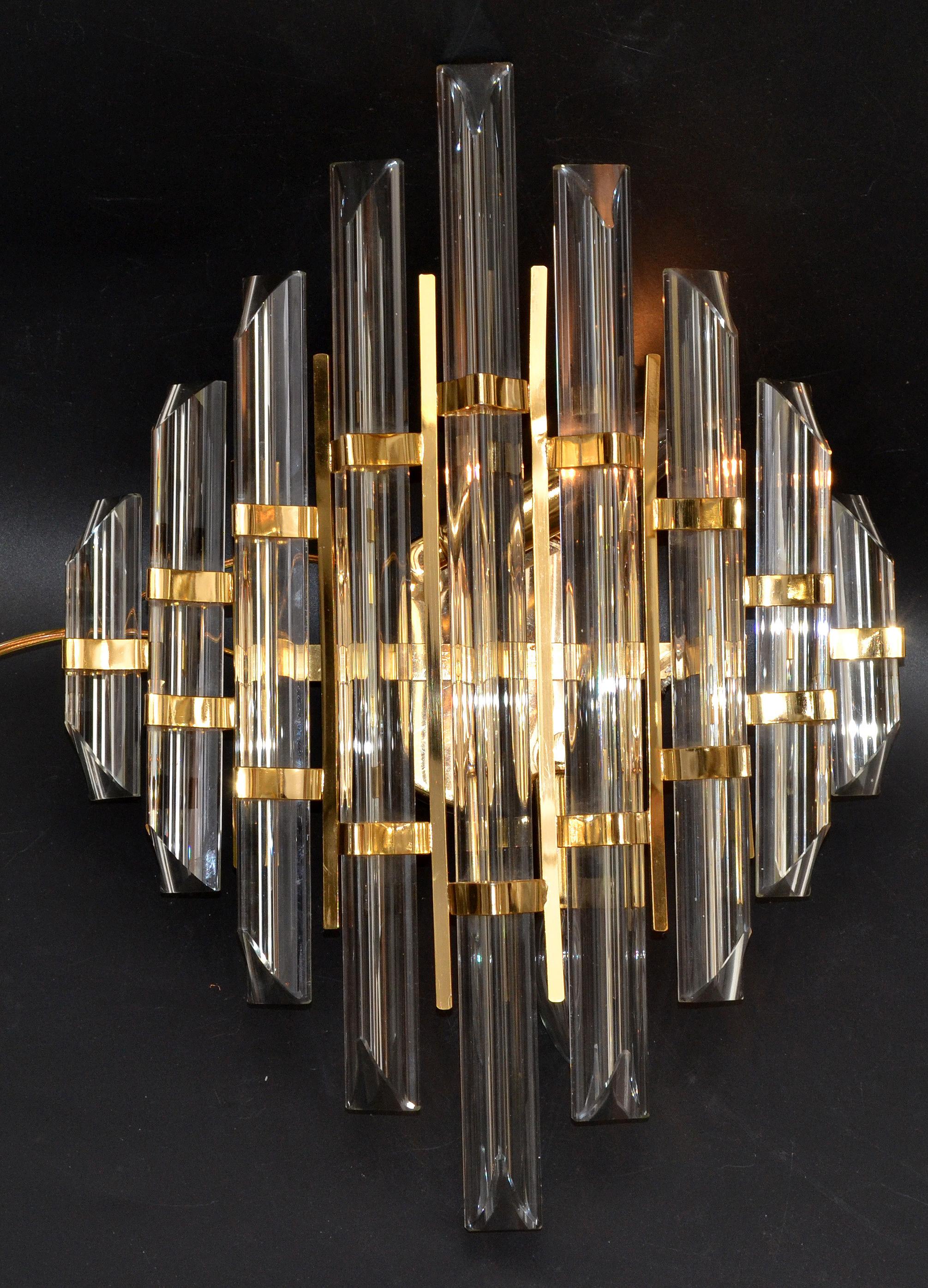 Venini Style Mid-Century Modern Italian Pair of Sconces Crystal & Brass Lights  5