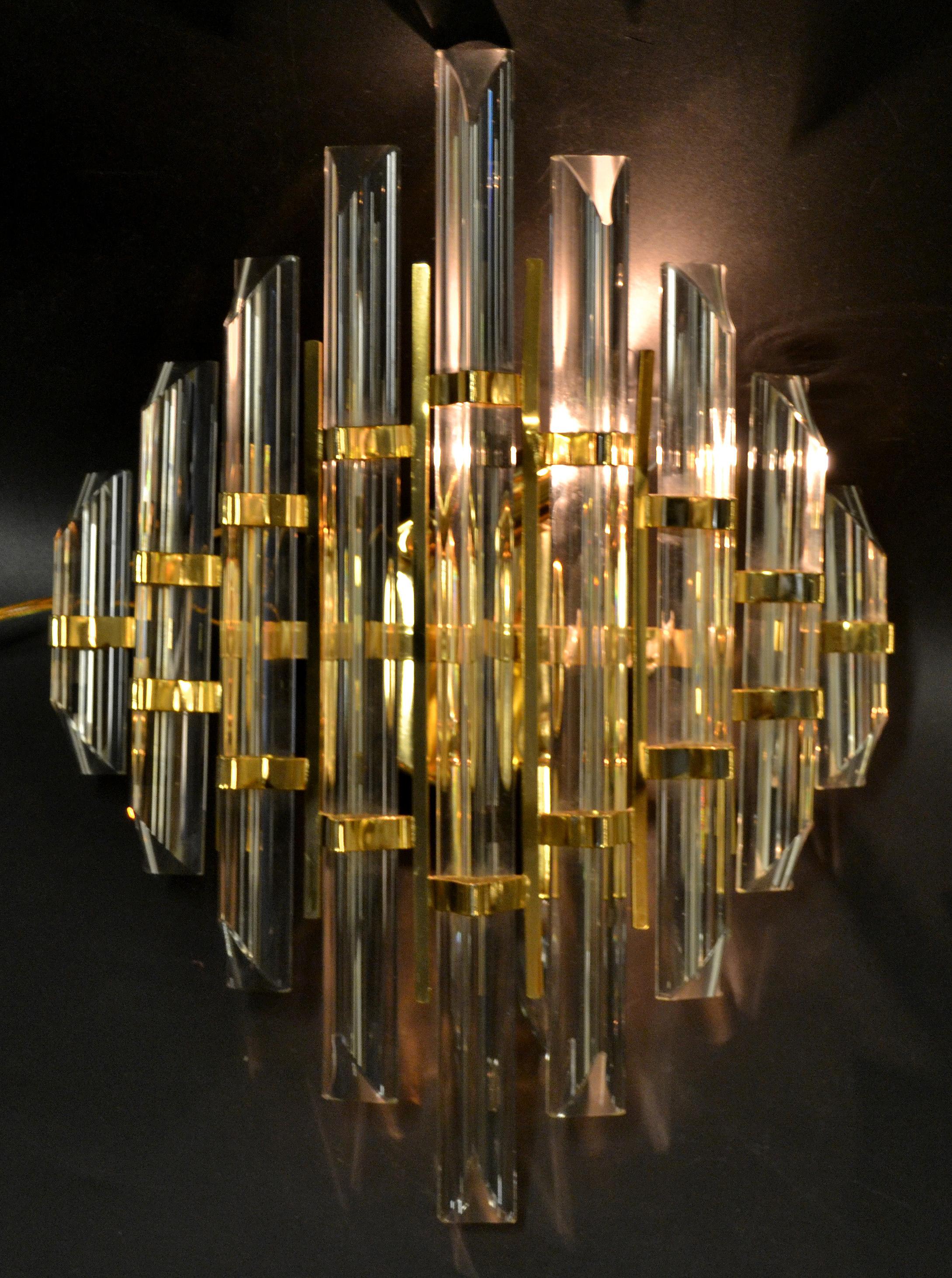 Venini Style Mid-Century Modern Italian Pair of Sconces Crystal & Brass Lights  3