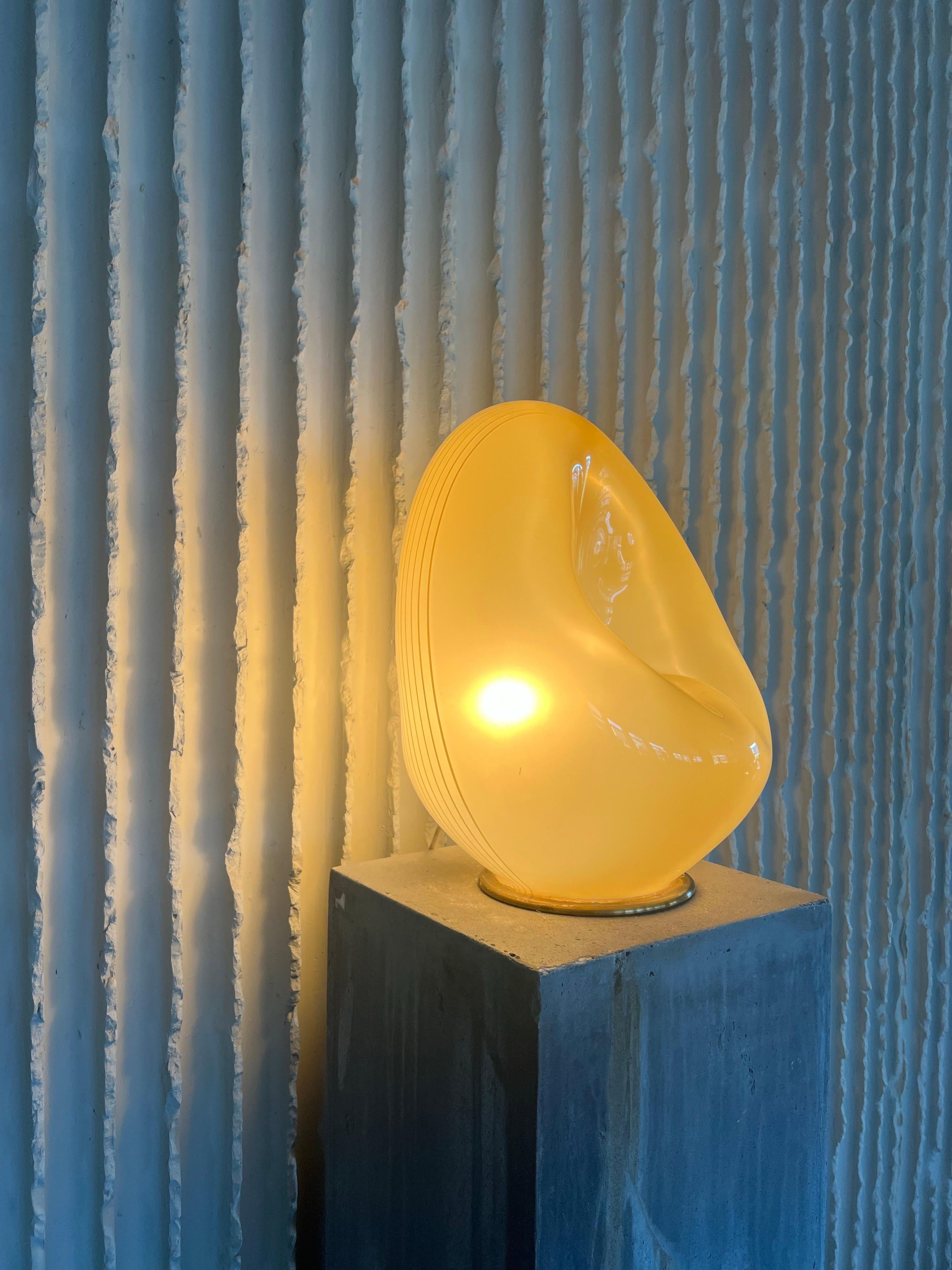 Laiton Lampe de table Venini par Carlo Scarpa en vente