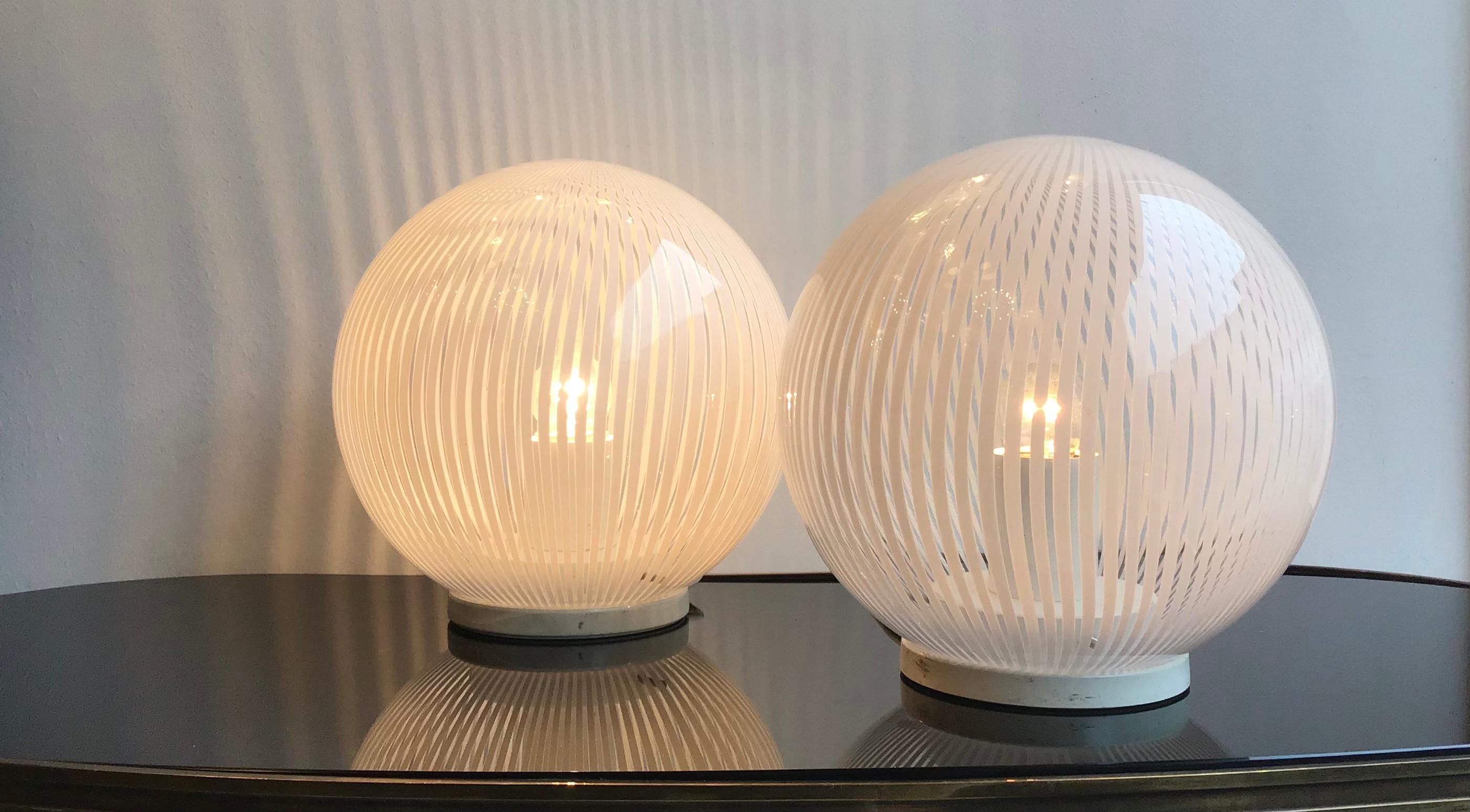 Lampes de bureau deux lampes Venini en métal et verre de Murano, 1965, Italie en vente 1