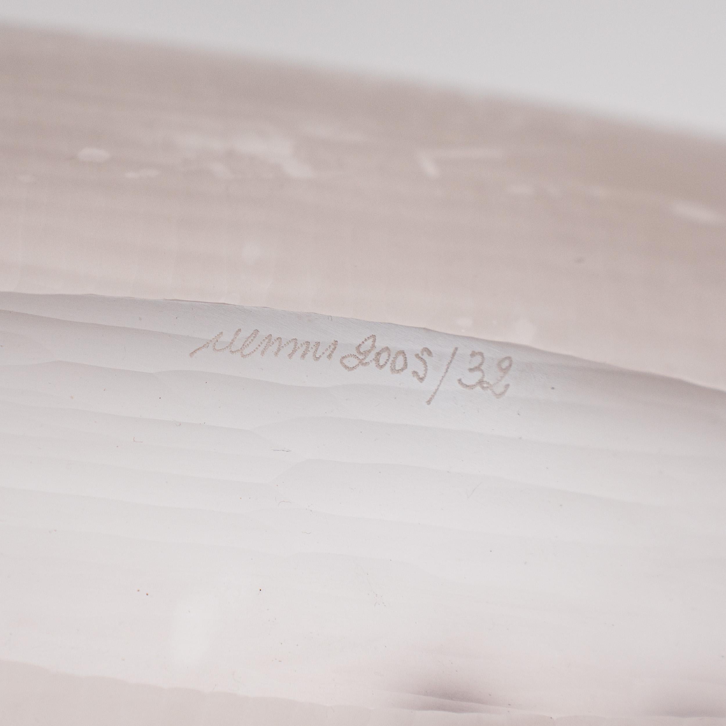 Italiano VENINI vaso Battuti Canoa rosa tenue in vetro di Murano Edizione numerata 32 Firmato 2005 in vendita