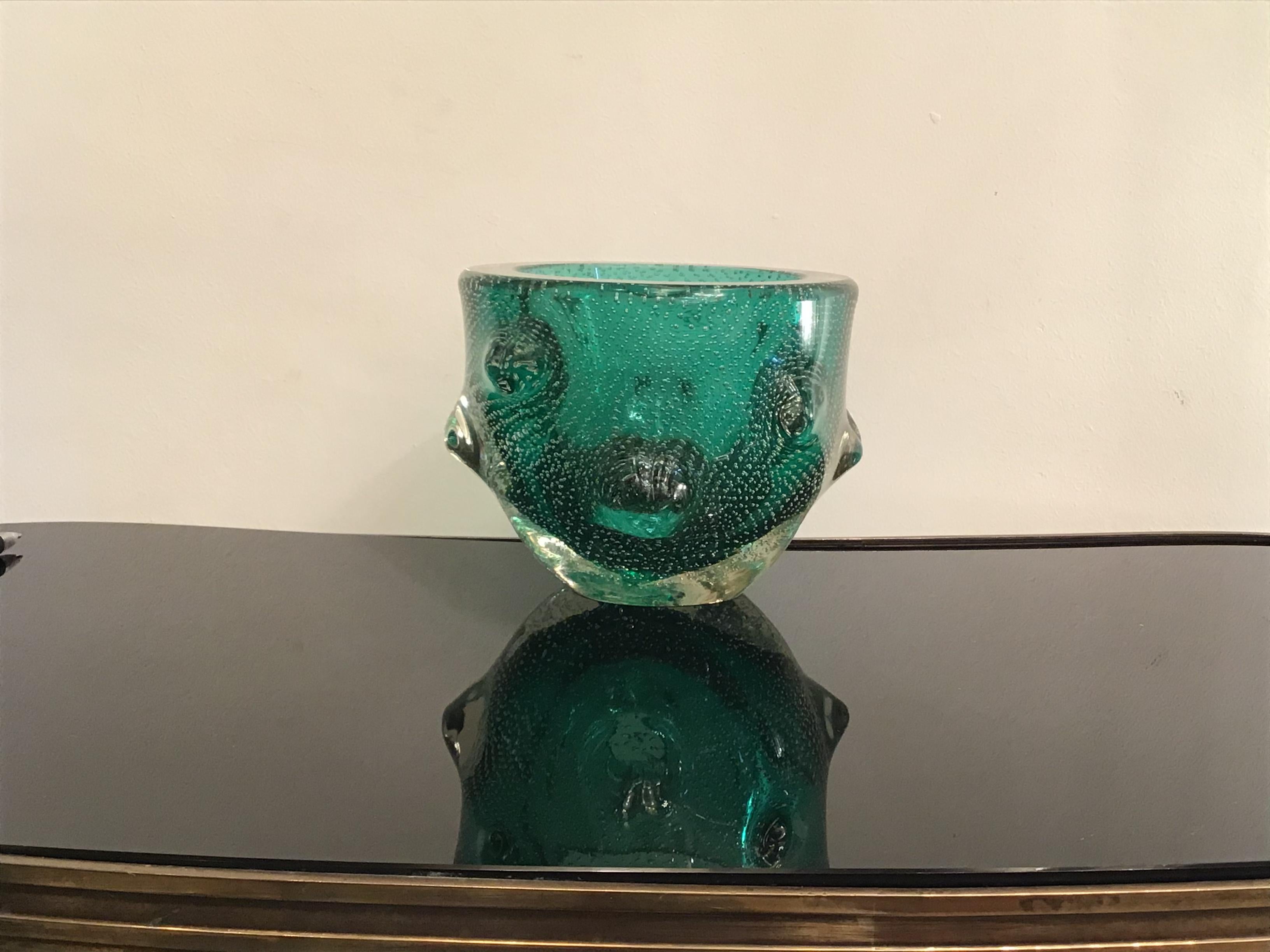 Venini Vase “Bugne” Murano Glass, 1940, Italy In Excellent Condition For Sale In Milano, IT