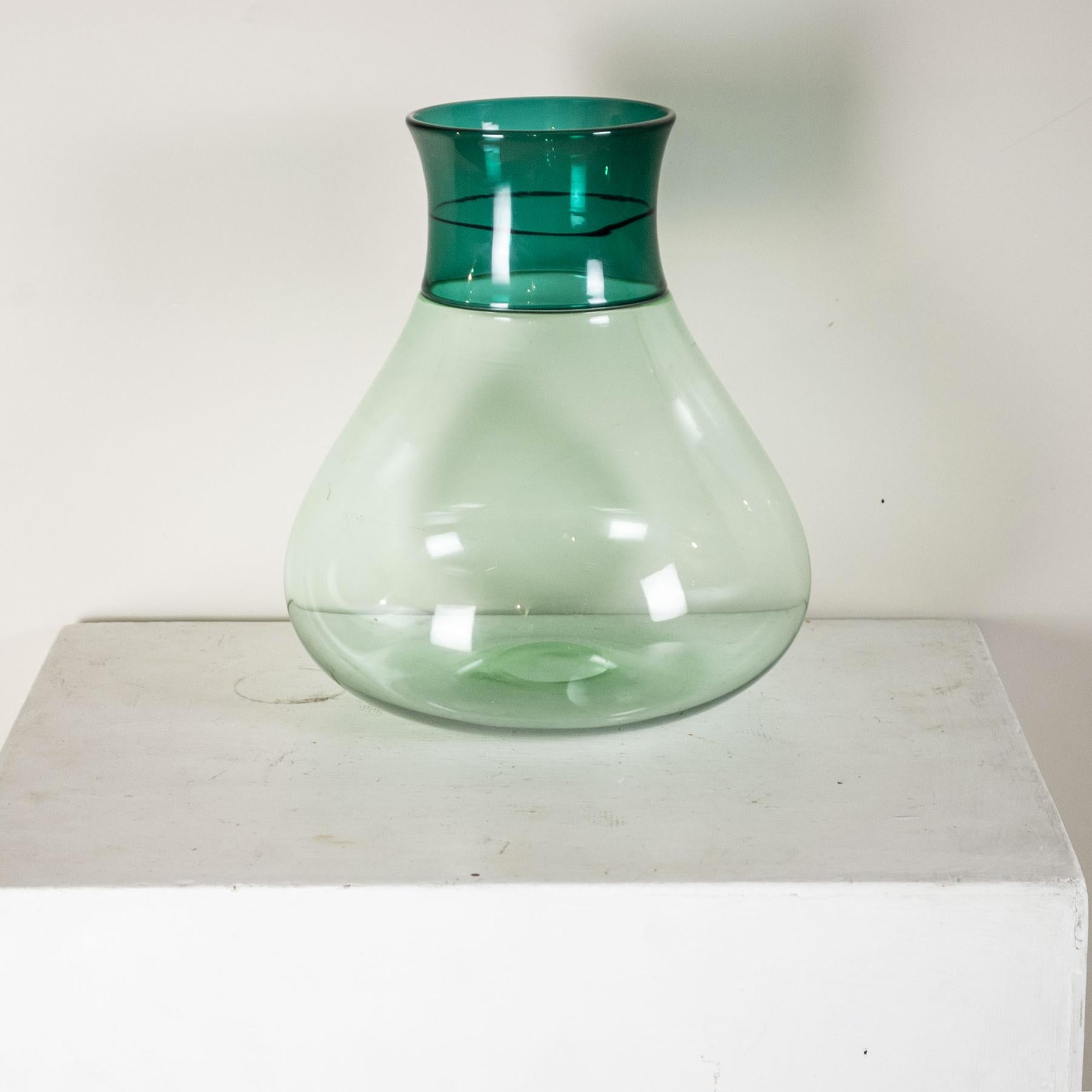 Mid-Century Modern Venini vase Colletti series 70’s For Sale