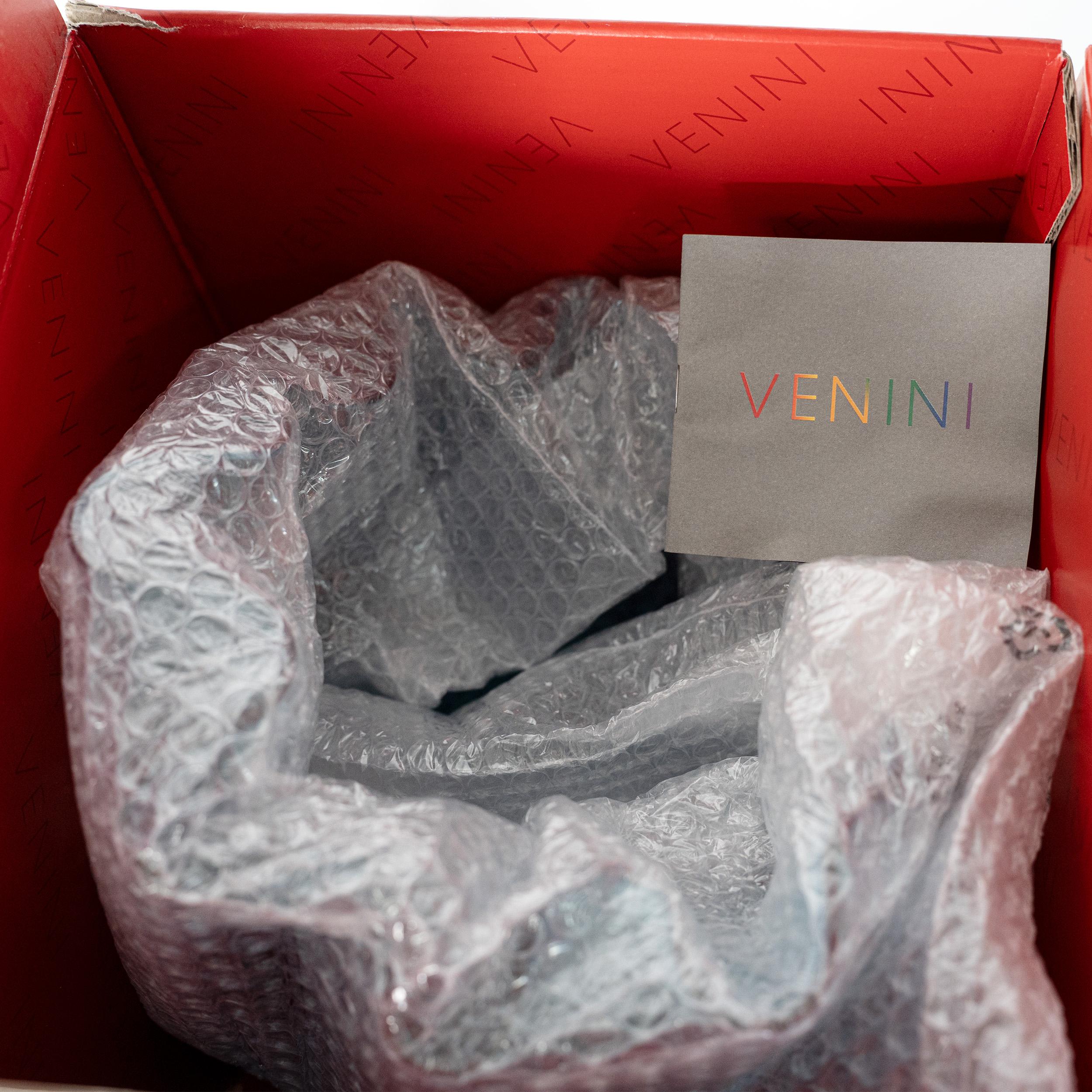 Italiano Venini vaso Fazzoletto Acquamarina in vetro di Murano, firmato 1997, fatto a mano in Italia in vendita