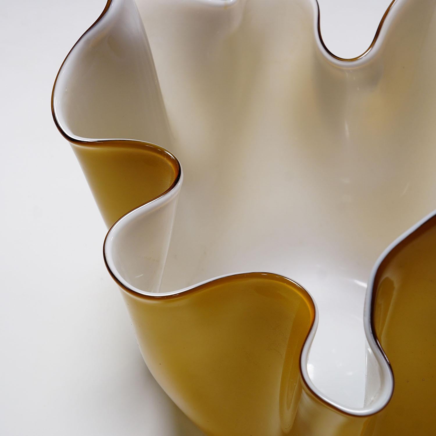 Venini Vaso Fazzoletto di Fulvio Bianconi  1950s In condizioni buone in vendita a Berghuelen, DE