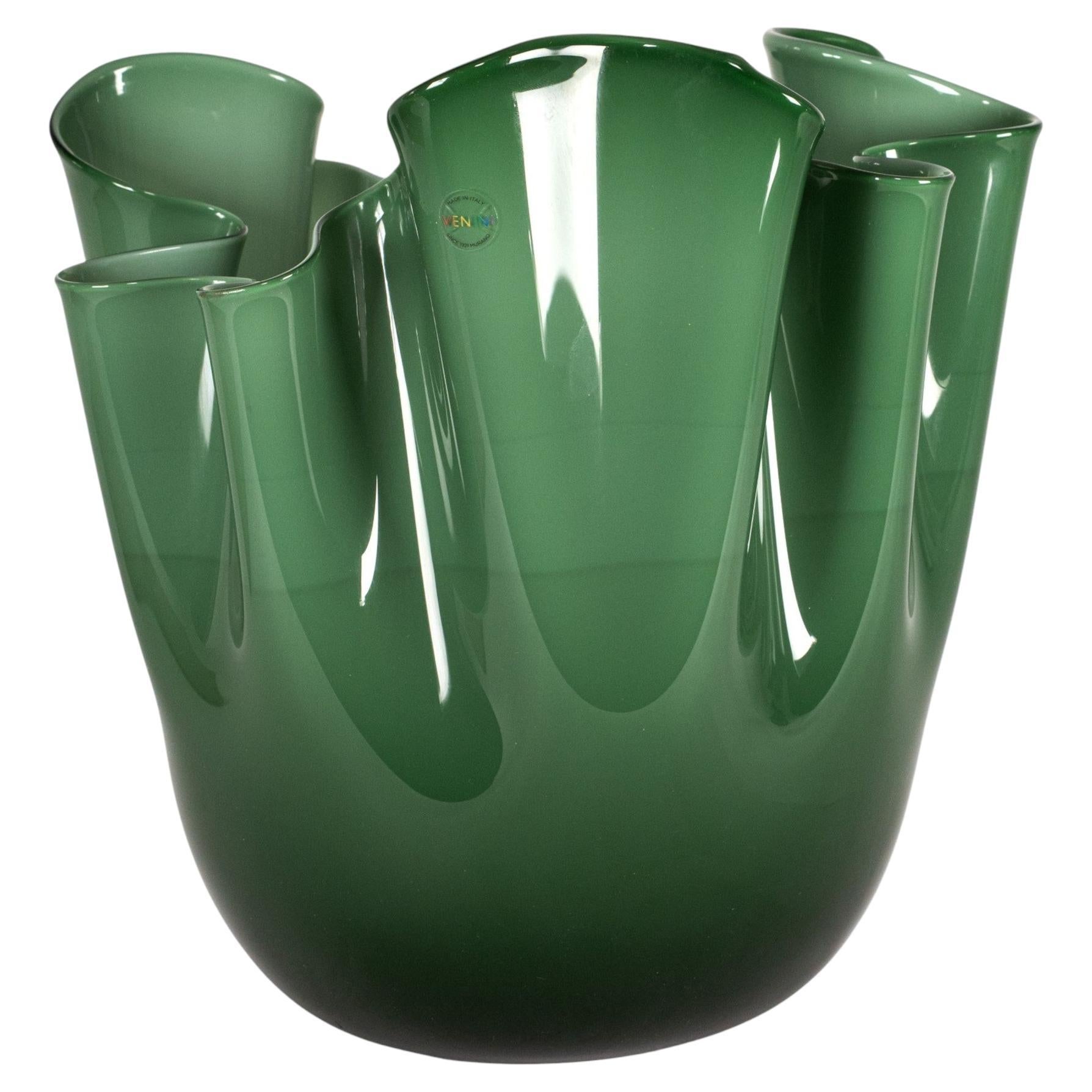 Venini vaso Fazzoletto Green Murano Glass, firmato 2014, fatto a mano in Italia