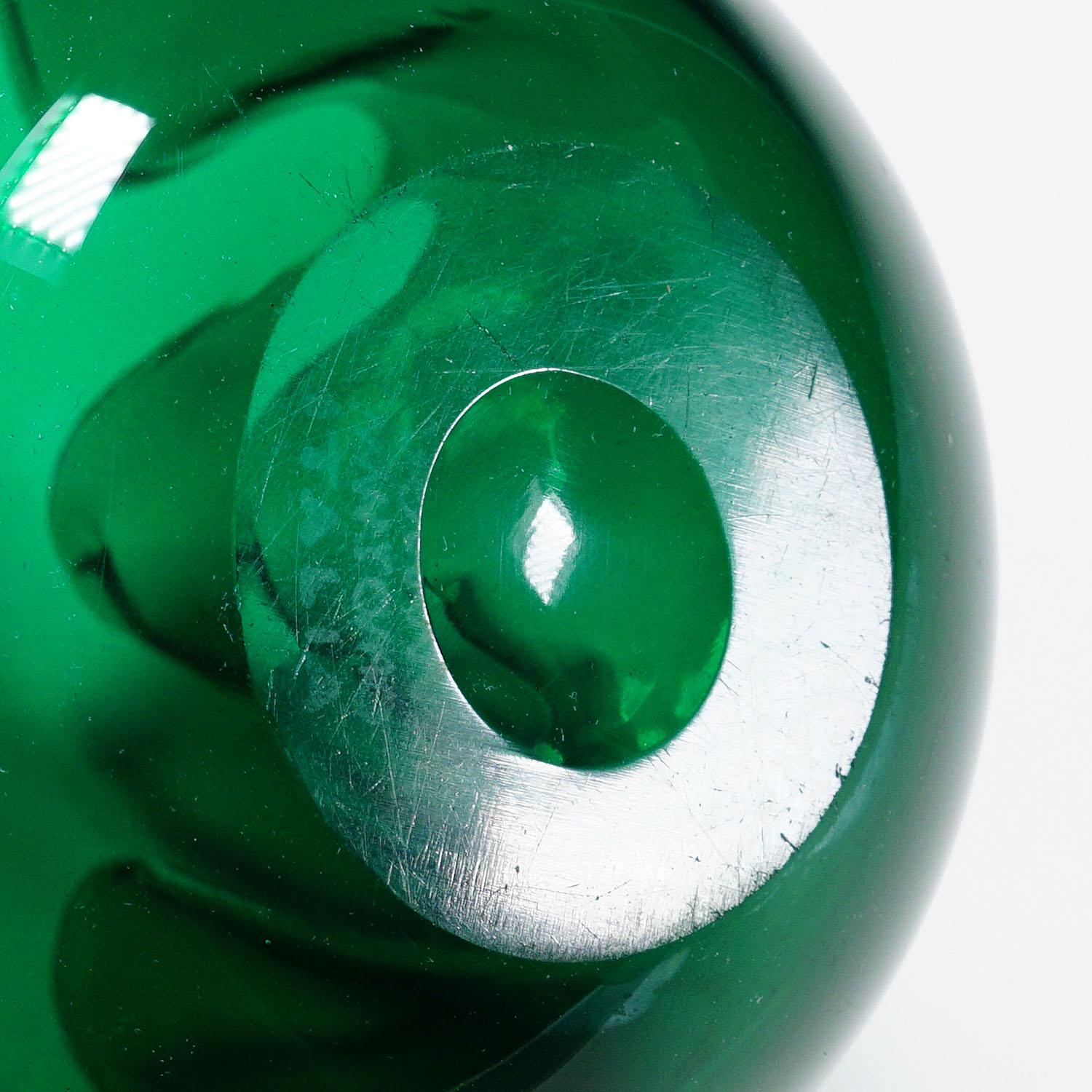 Metà XX secolo Venini Vaso Fazzoletto in verde, Fulvio Bianconi 1950s in vendita