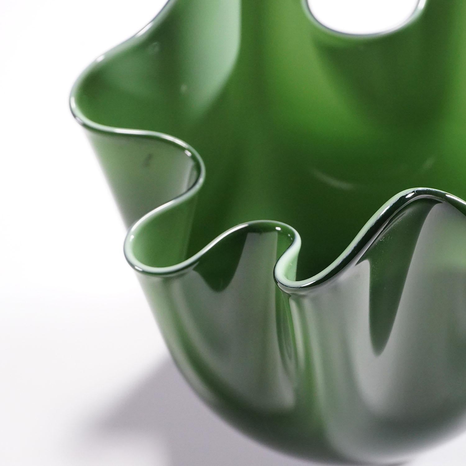 Fatto a mano Vaso Venini 'Fazzoletto Opalino', Venezia Murano, 2015