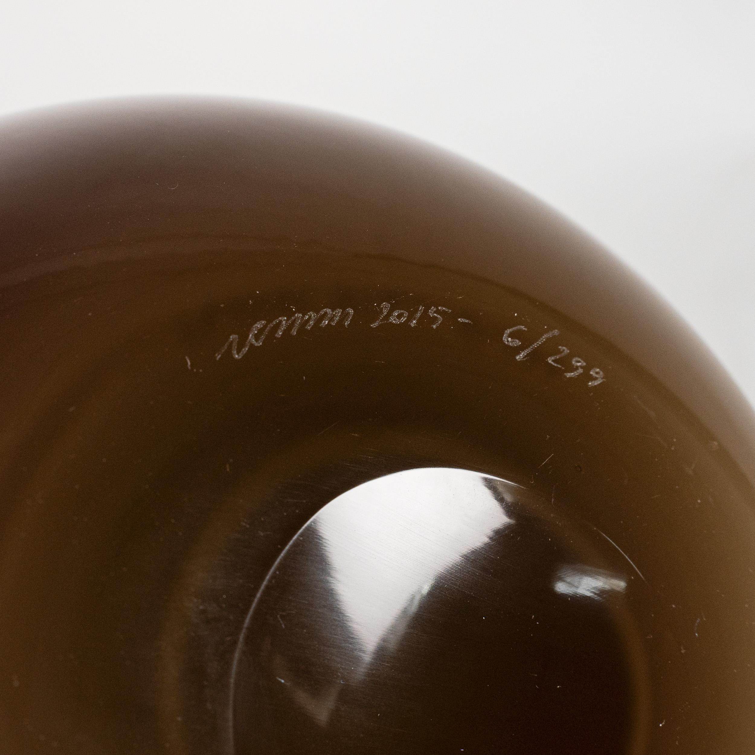 Mid-Century moderno Venini vaso Fazzoletto Taupe Grey-Red in vetro di Murano, Edizione limitata 6/299, 2015 in vendita