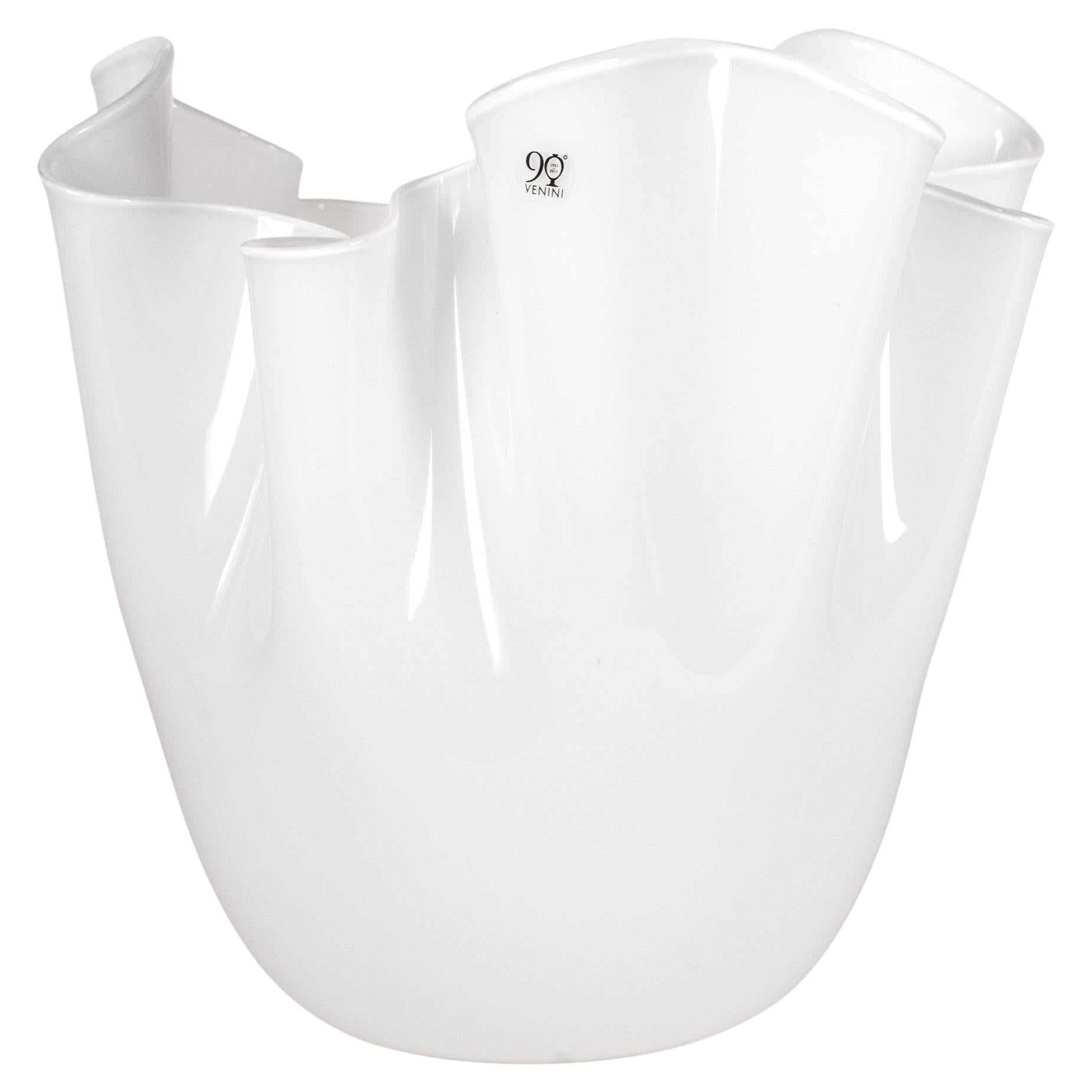 Venini vaso Fazzoletto total White in vetro di Murano, 90° Anniversario firmato 2012