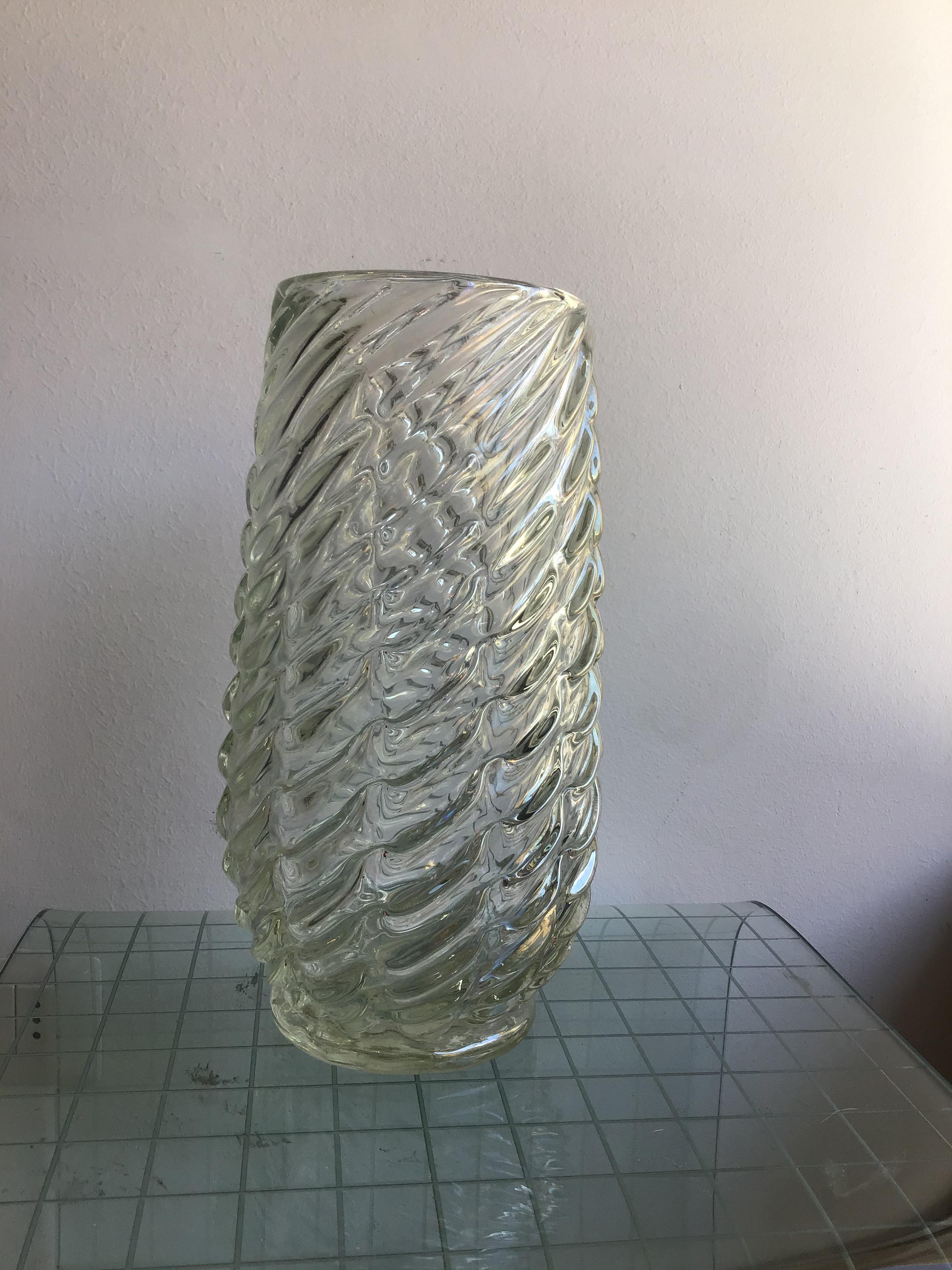 Venini Vase Iridescent Murano Glass, 1940, Italy In Excellent Condition For Sale In Milano, IT