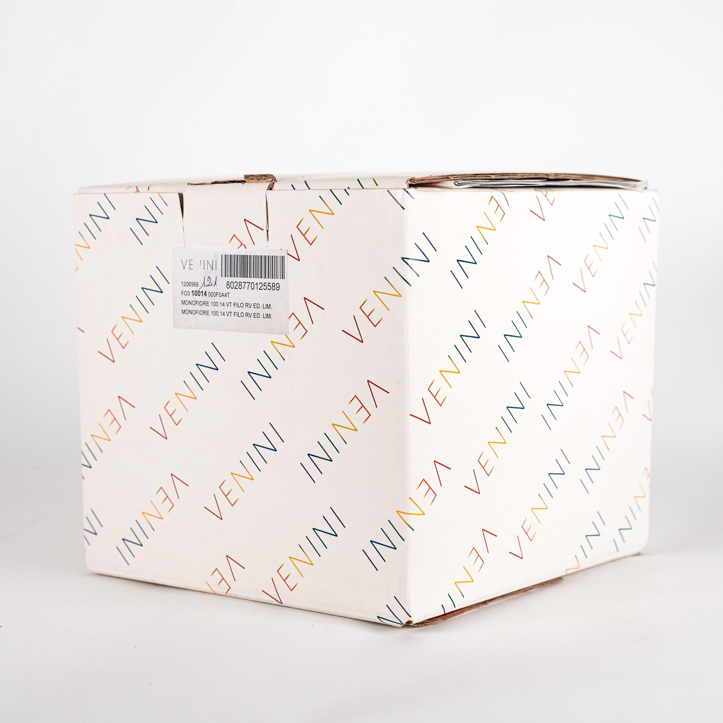 Venini vaso Monofiore in vetro di Murano verde menta e rosso, edizione limitata 121/199 in vendita 1