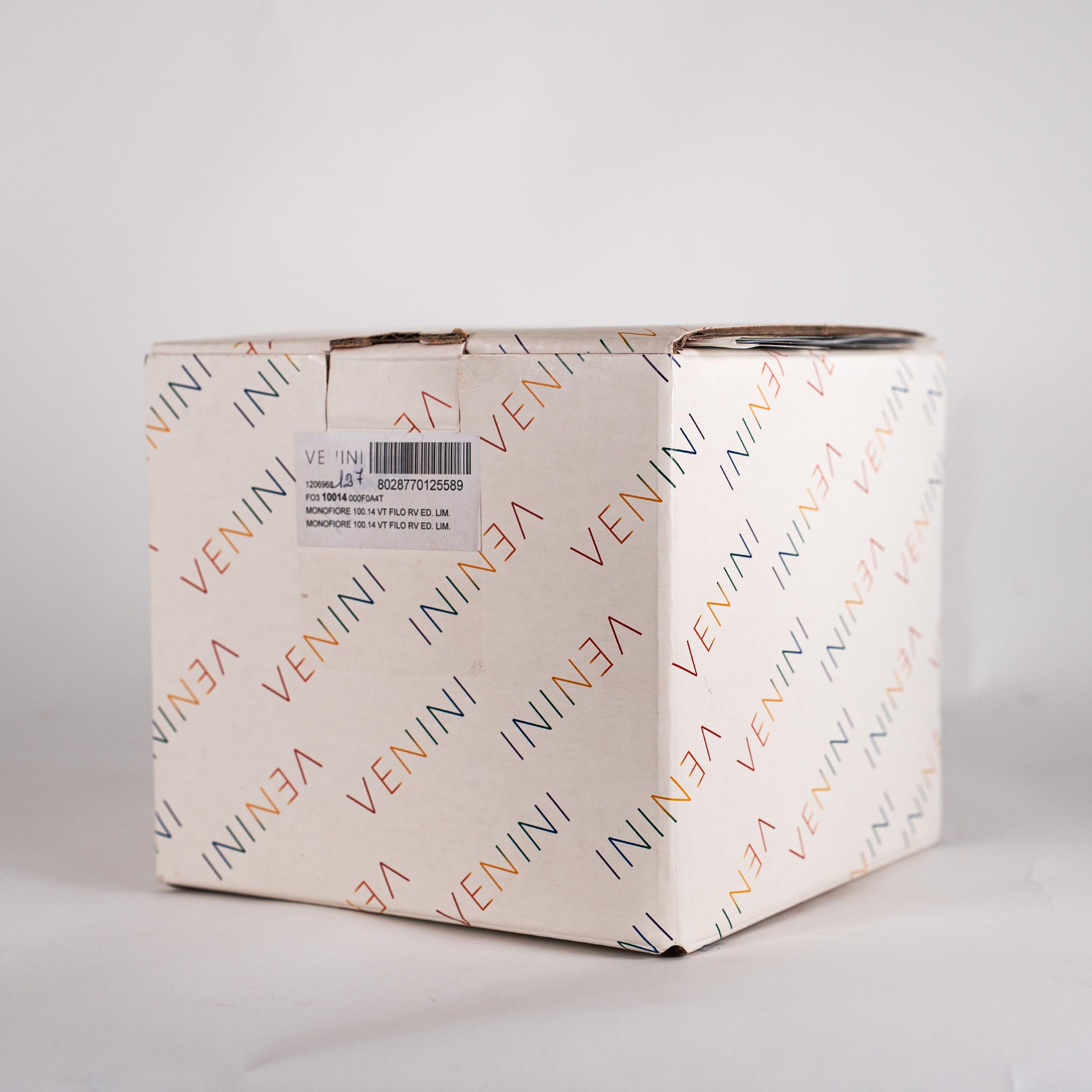 Vetro soffiato Venini vaso Monofiore in vetro di Murano verde menta e rosso, edizione limitata 127/199 in vendita