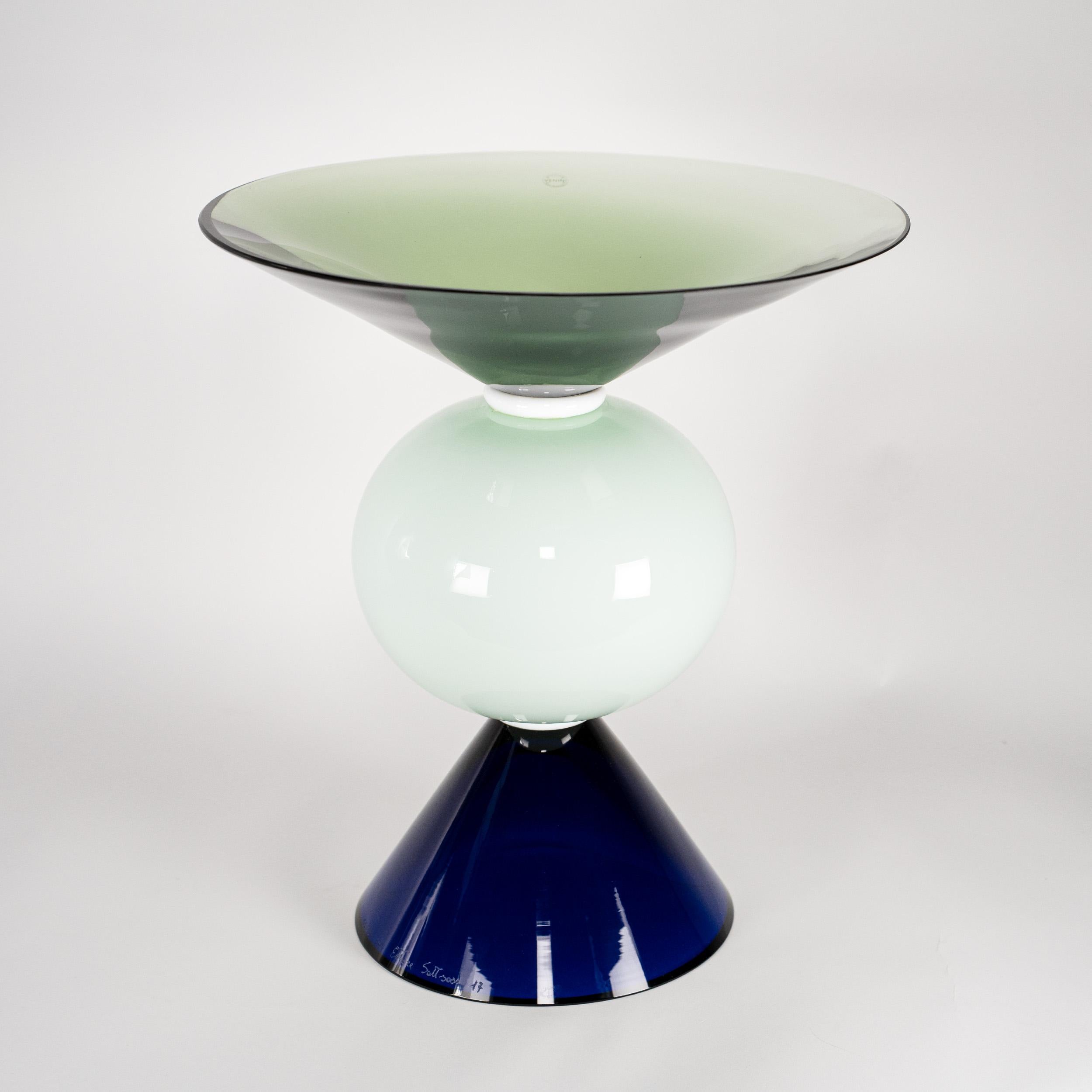 VENINI jarrón Omán de cristal de Murano Edición numerada 17, Firmado 2014 Sottsass en Excelente estado para la venta en Venezia, IT