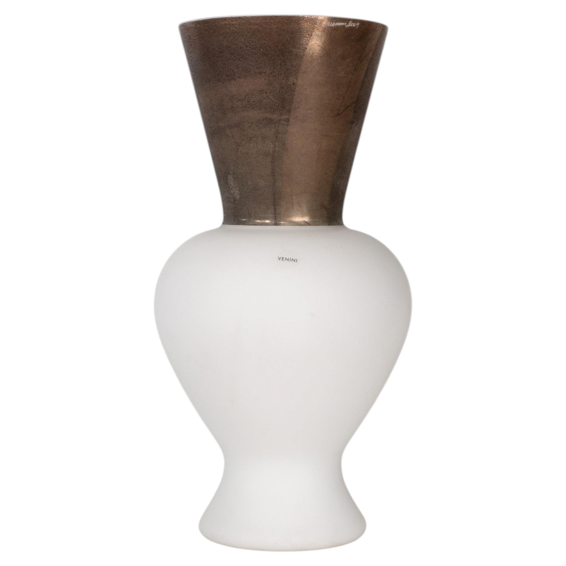 VENINI vase Re Lattimo White and Bronze Murano Glass Signed 2009, Made in Italy