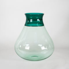 VENINI vase Santillana Green Murano Glass, Signed 1991, Made in Italy