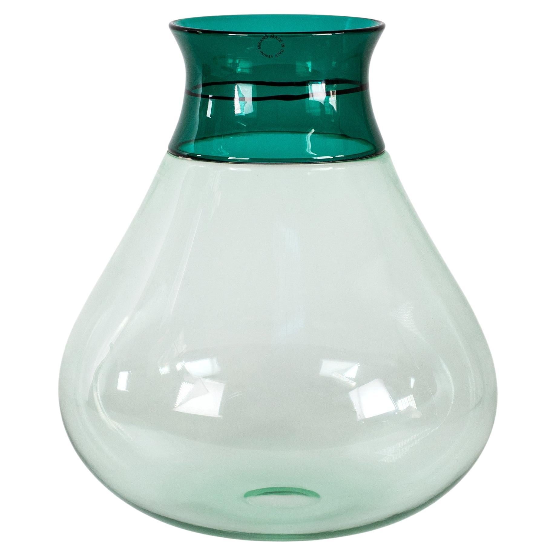 Venini vaso Santillana Greene 
Greene in vetro di Murano, firmato 1991, Made in Italy
