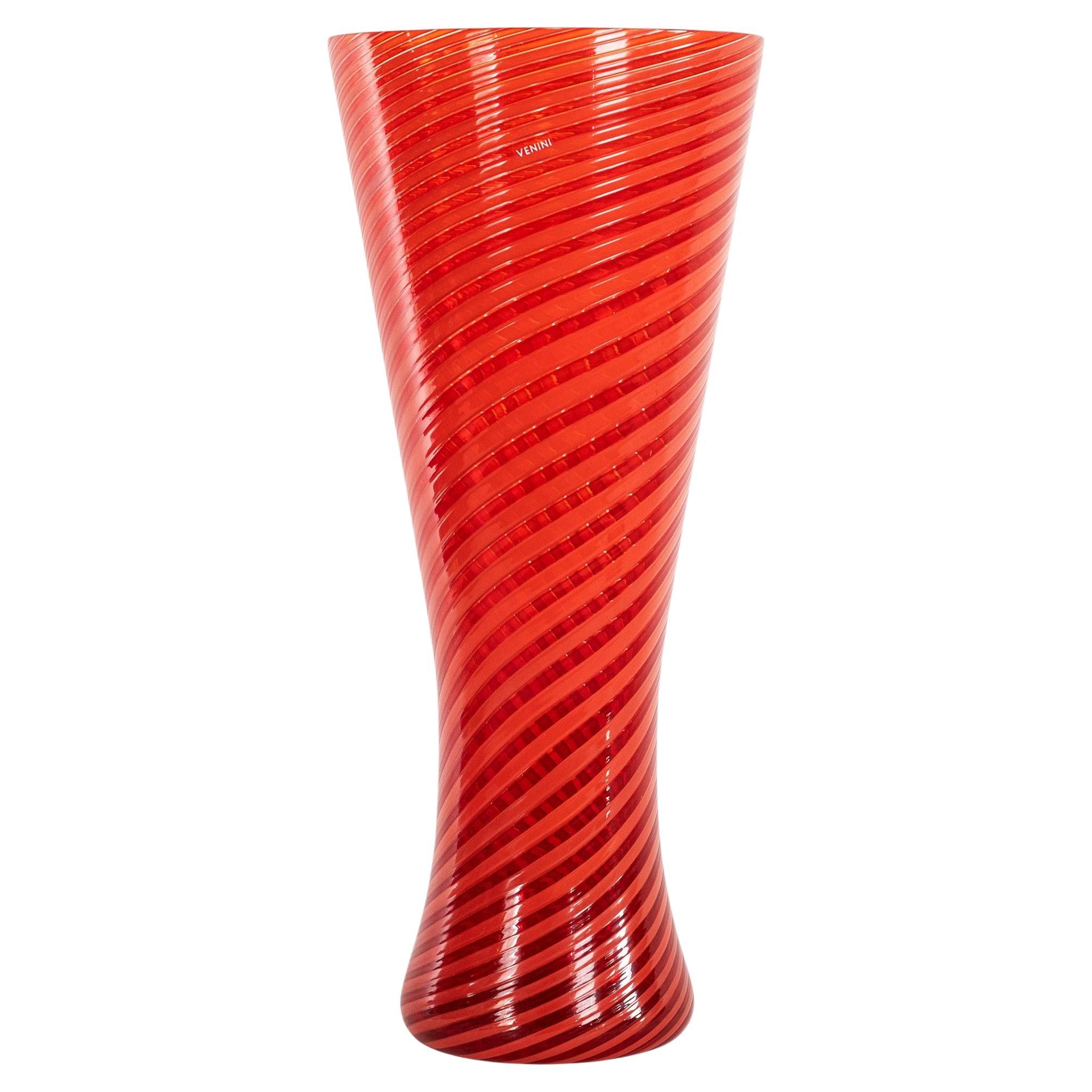 VENINI vase Tornado Red Murano Glass, Signed 2005, Made in Italy in vendita