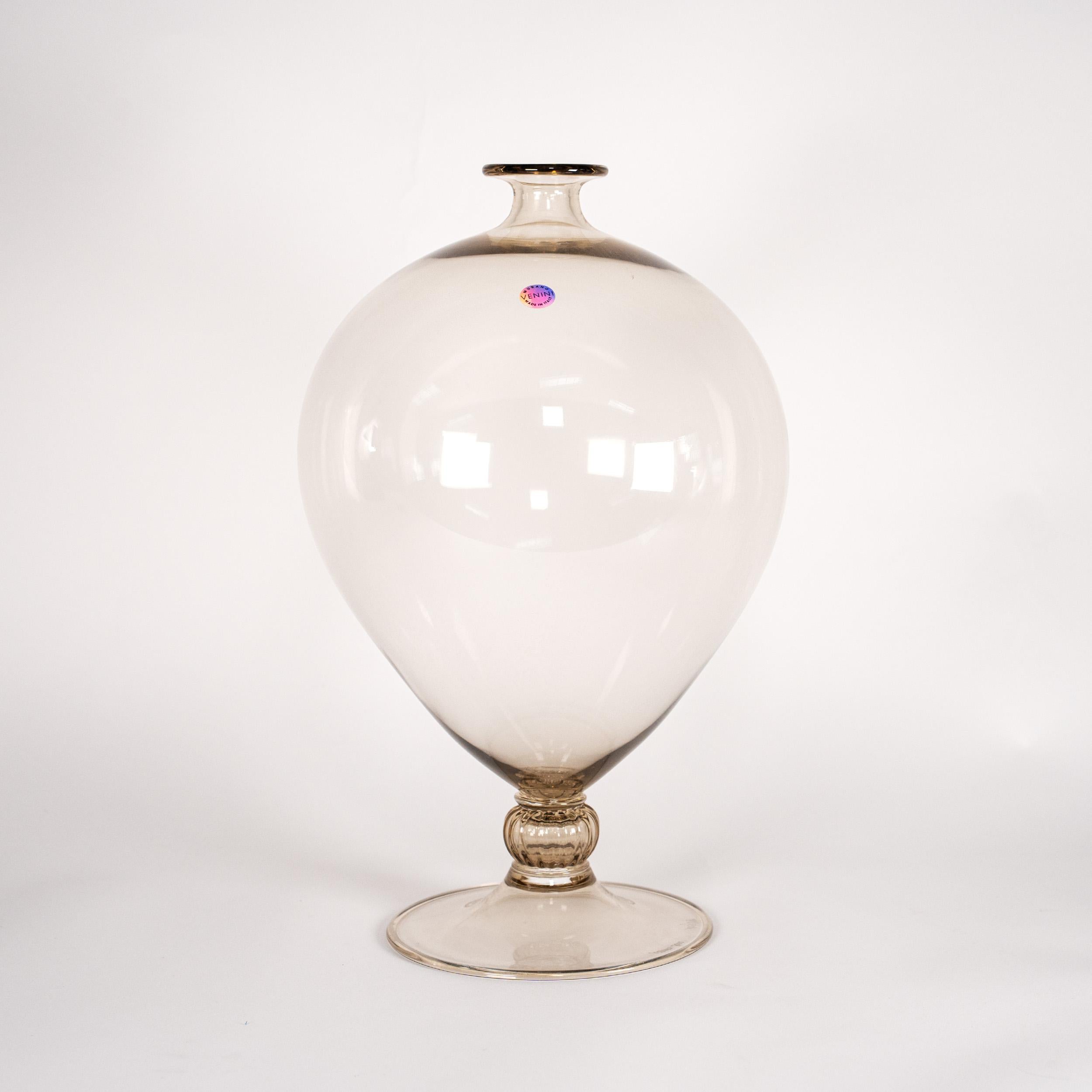 Mid-Century moderno VENINI vase Veronese Taupe Grey Murano Glass Limited Edition 105/199 Signed 2000 in vendita