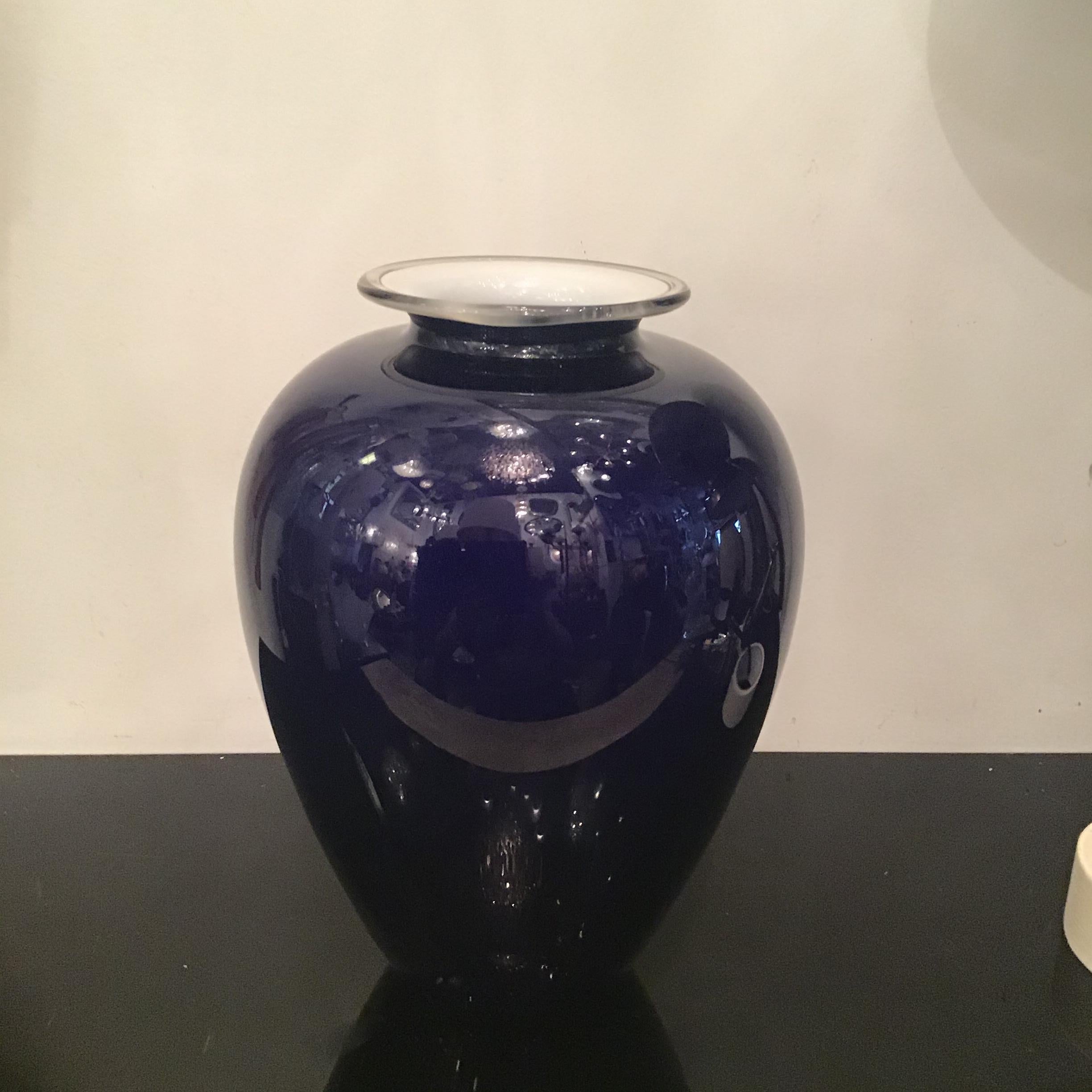 Late 20th Century VENINI Vaso “Pirelli” Murano Glass 1990 Italy in vendita
