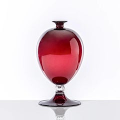 Venini Veronese 600.01 Glass Vase, Red & Crystal Design Vittorio Zecchin Damiani