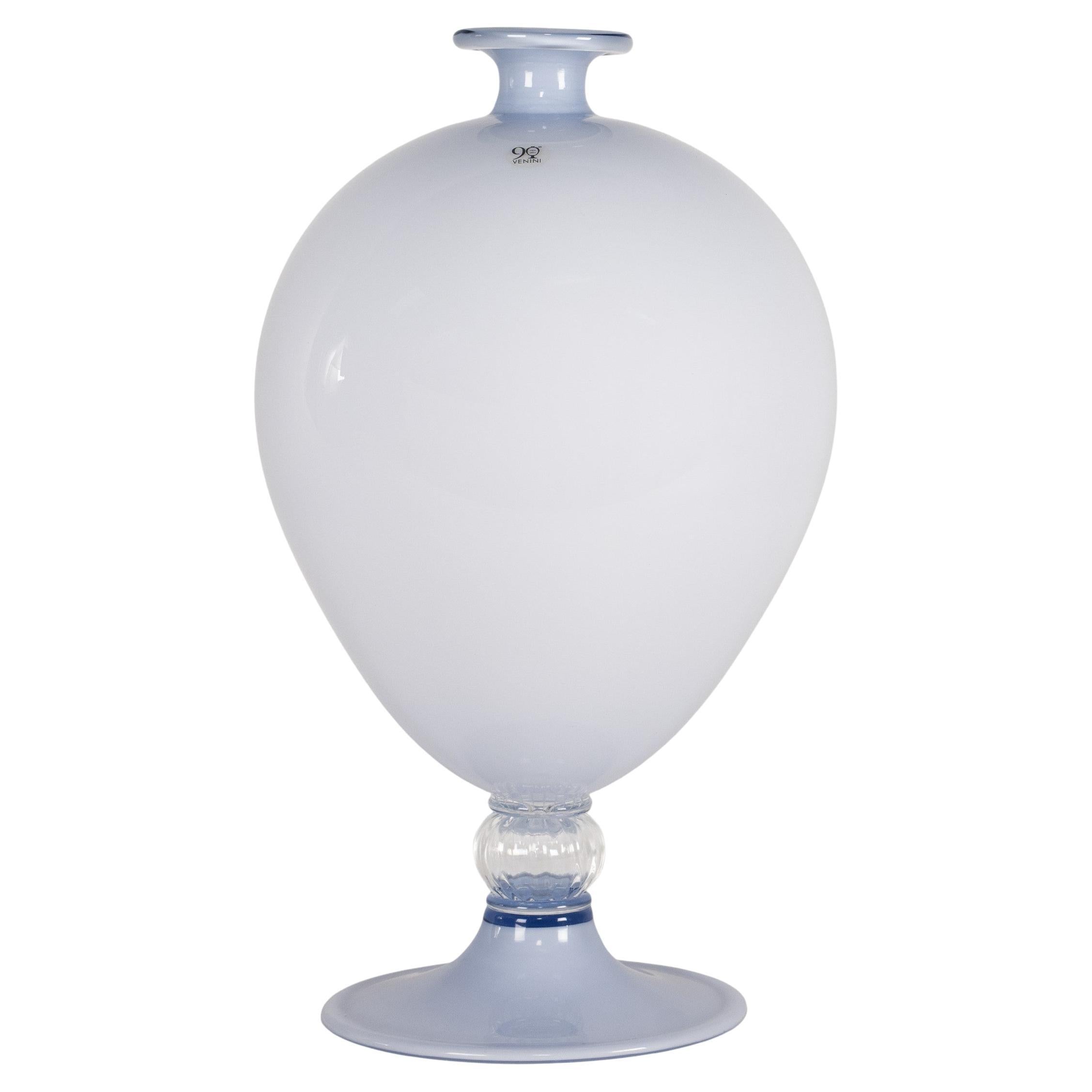 Venini Vase Véronèse 90ème Anniversaire Glycine
Verre Blanc pcs 13/90 année 2011