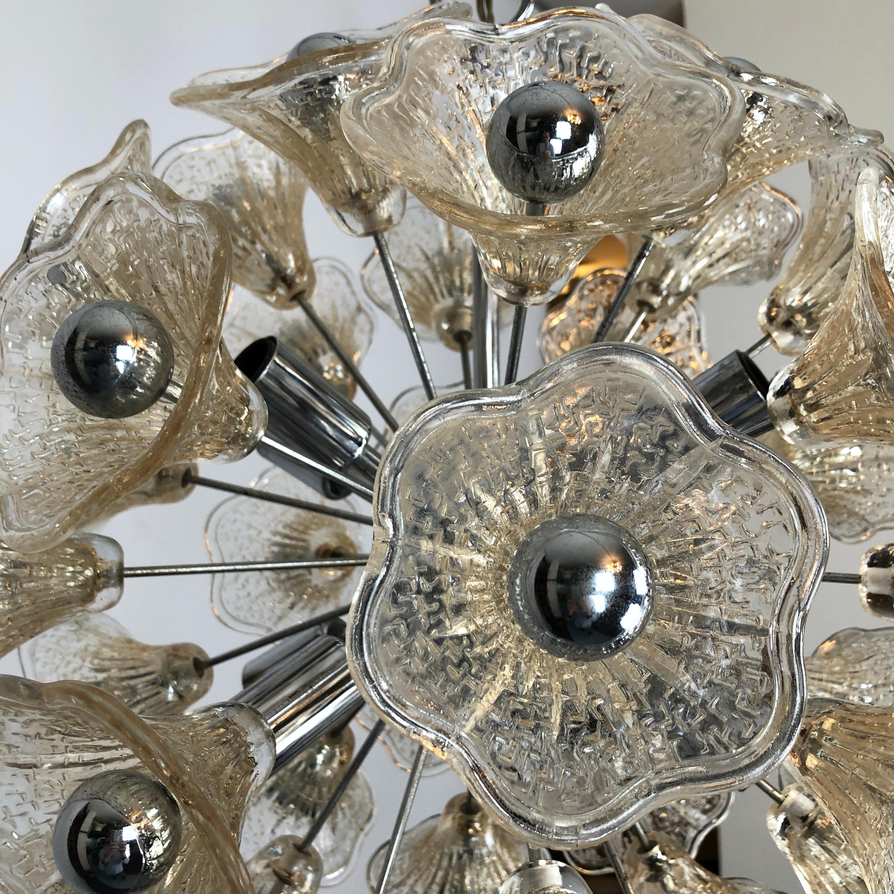 Murano Glass Venini, vintage 35 glass flowers sputnik from 70s For Sale