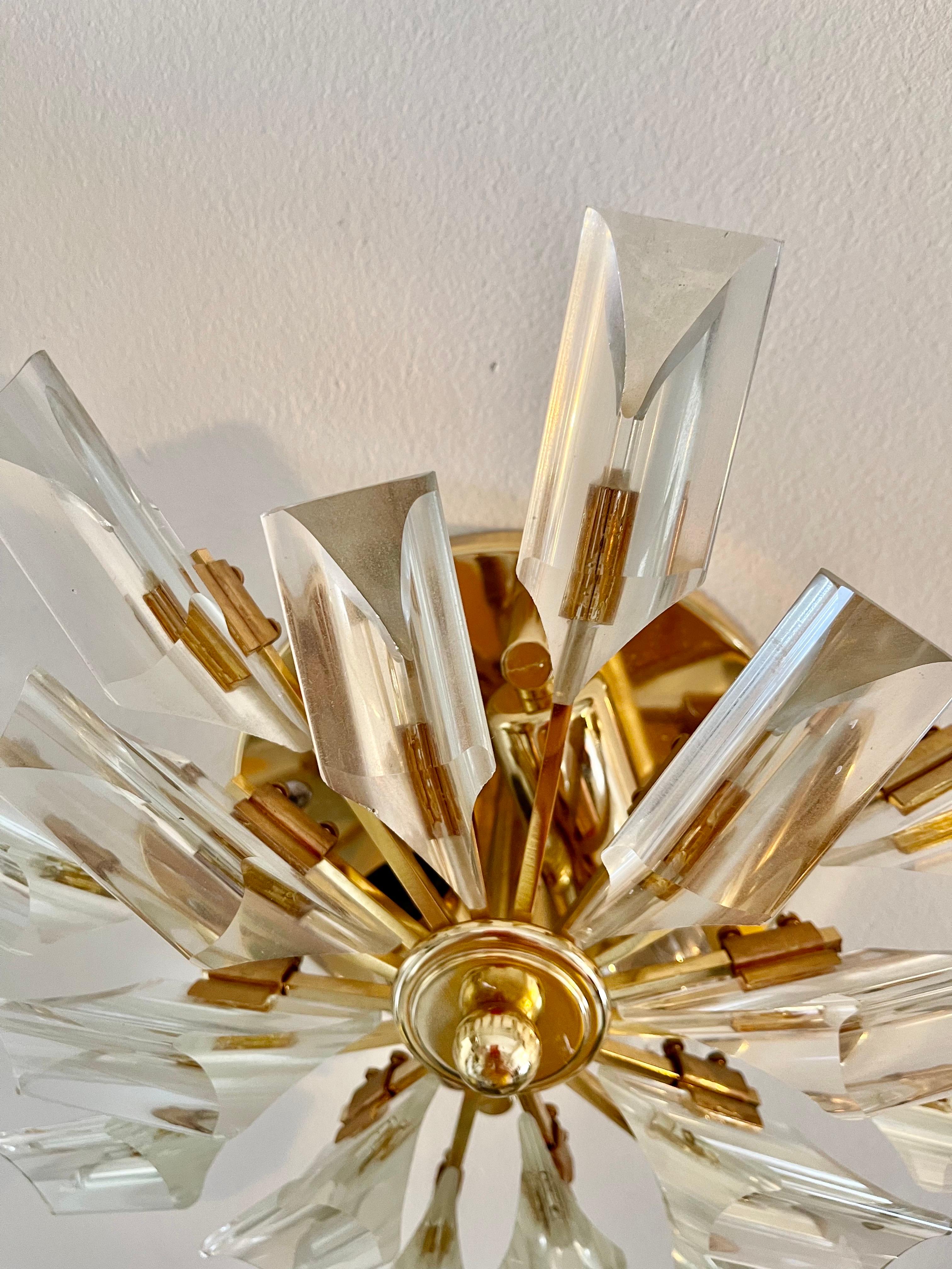 Oscar Torlasco Attr Wall Lighting Glass with Gilt Gold Structure, Italy, 1980 In Good Condition For Sale In DÉNIA, ES