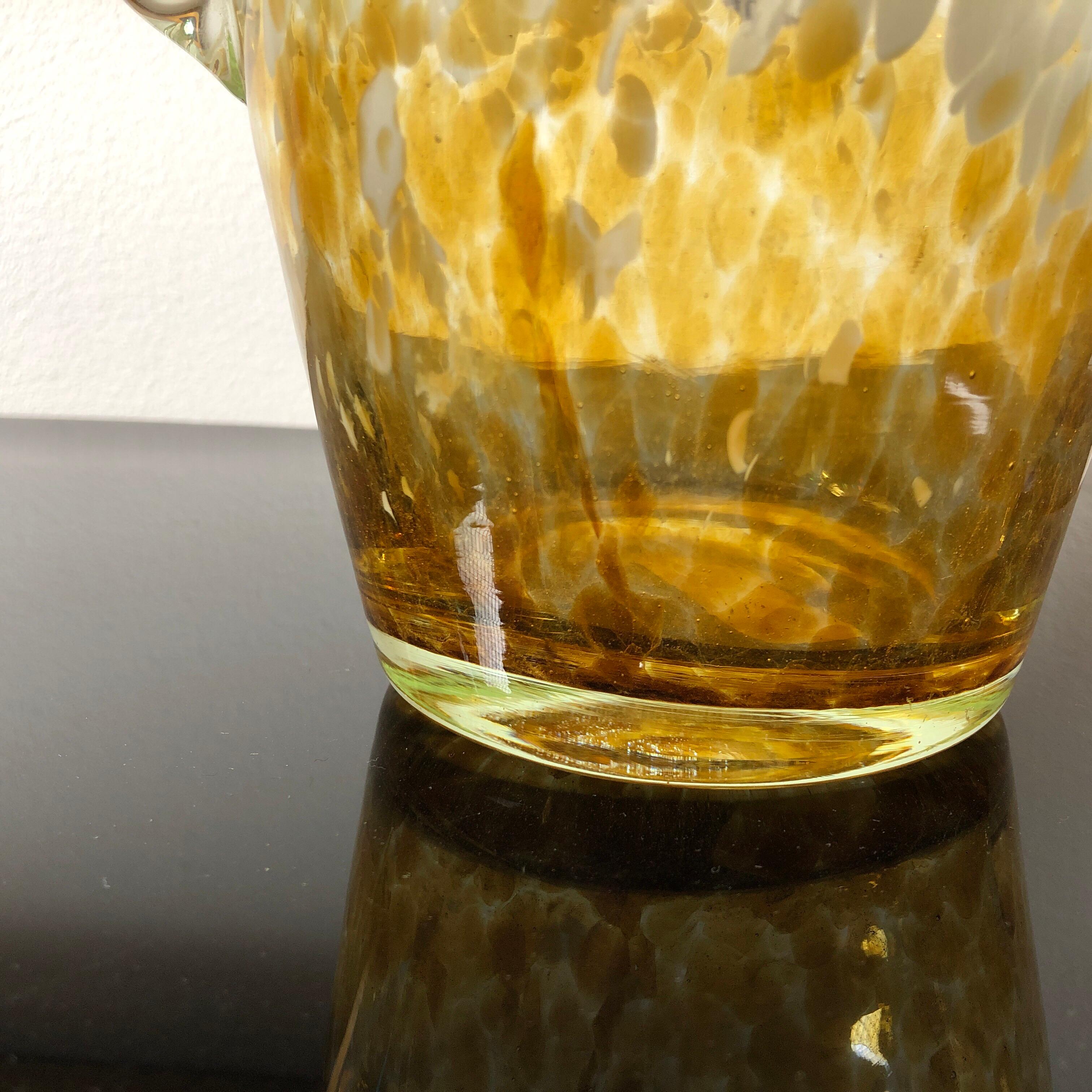 Venini Yellow and White Murano Glass Ice Bucket Made in Italy in the 1980s In Good Condition In Aci Castello, IT