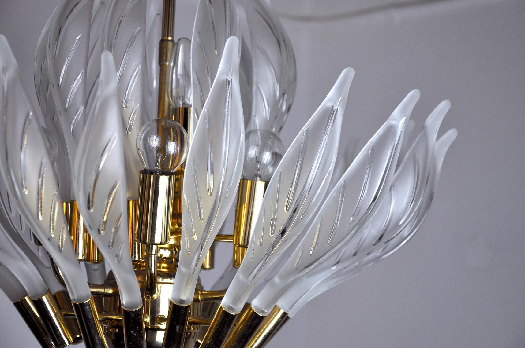 Italian Venini's Floral Chandelier, Murano Glass Leaves, Italy, 1970 For Sale