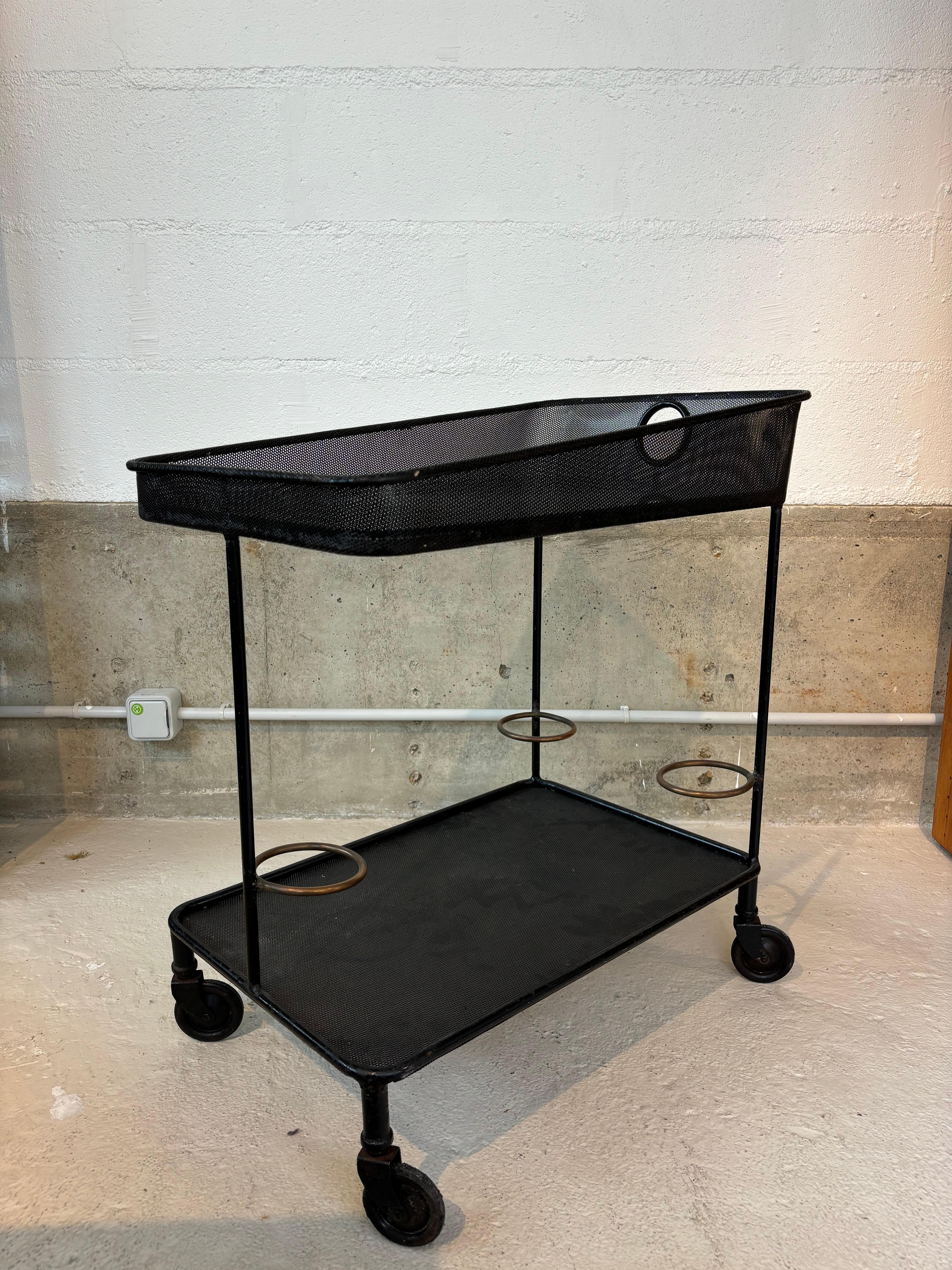 Venise serving table by Mathieu Matégot In Good Condition For Sale In SAINT-OUEN-SUR-SEINE, FR