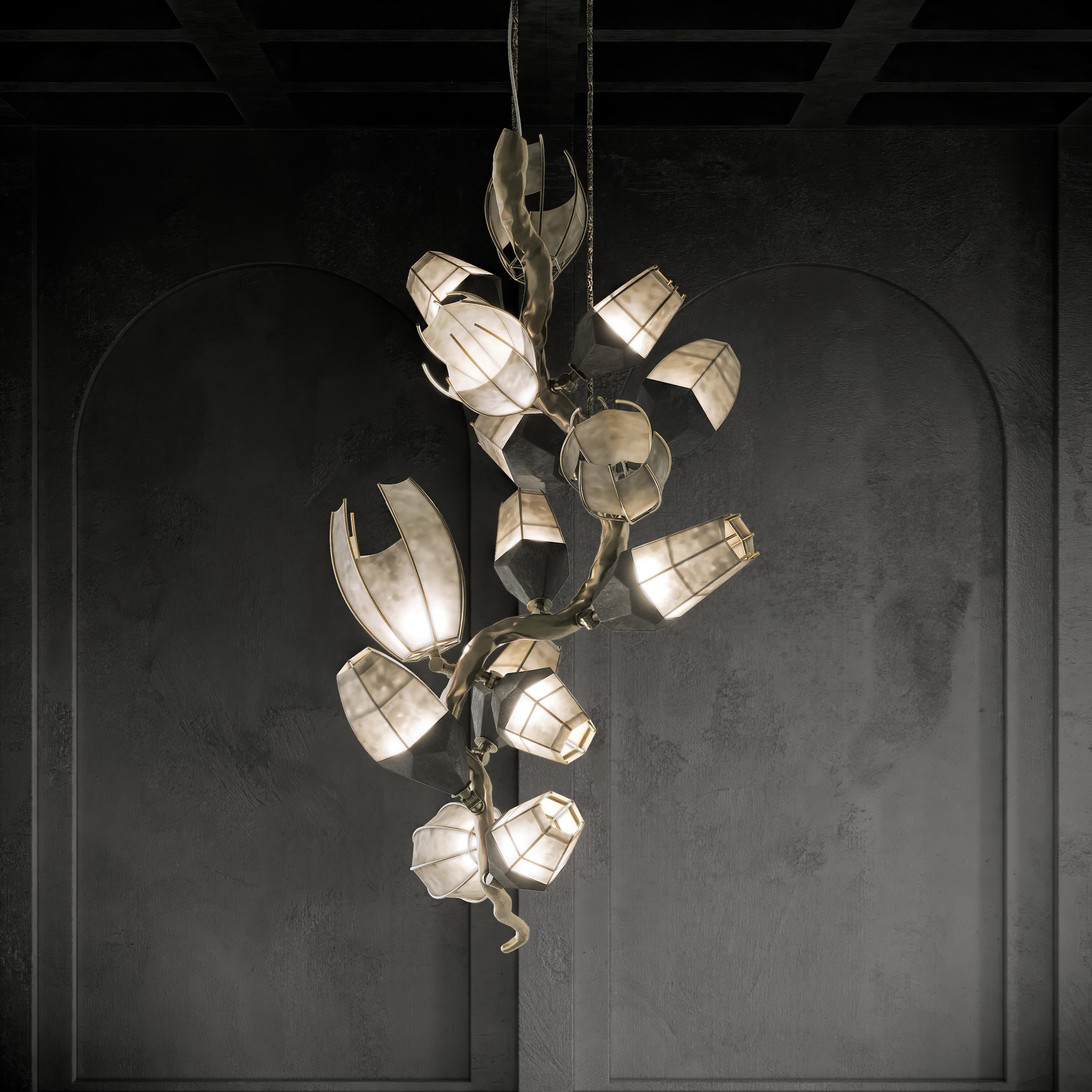 Venomous Vertical Chandelier in Cast Bronze with Transparent Leather by Palena  For Sale 6