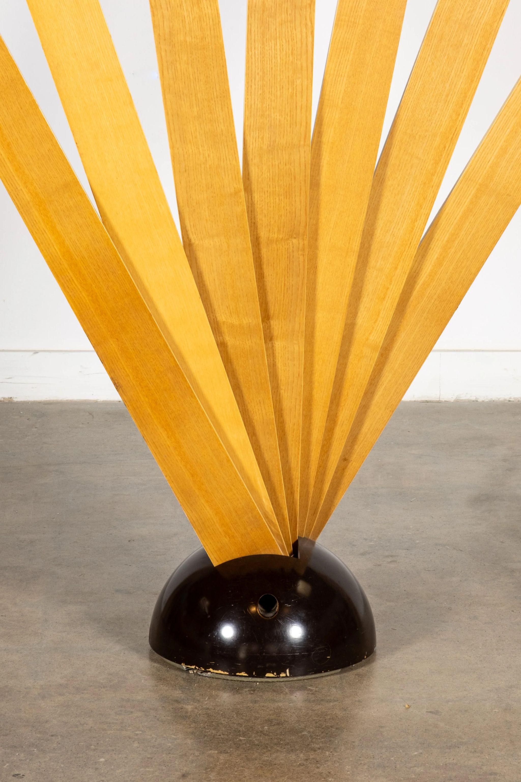 Ventaglio Coat Rack, Giovanni Pasotto for Tarzia, 1975 In Good Condition For Sale In Toronto, CA