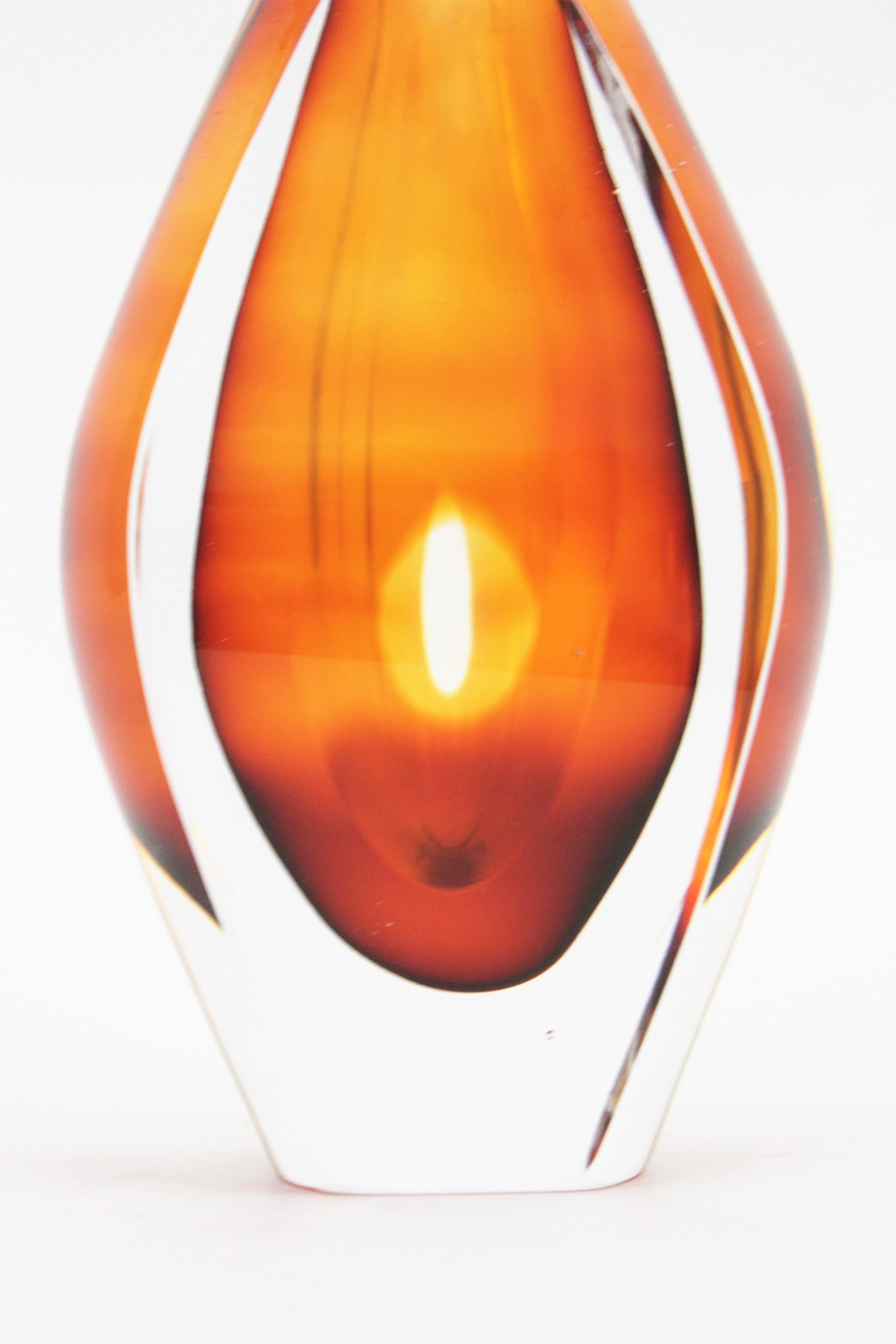 'Ventana' Orange Glass Vase, Mona Morales-Schildt for Kosta In Excellent Condition In Barcelona, ES