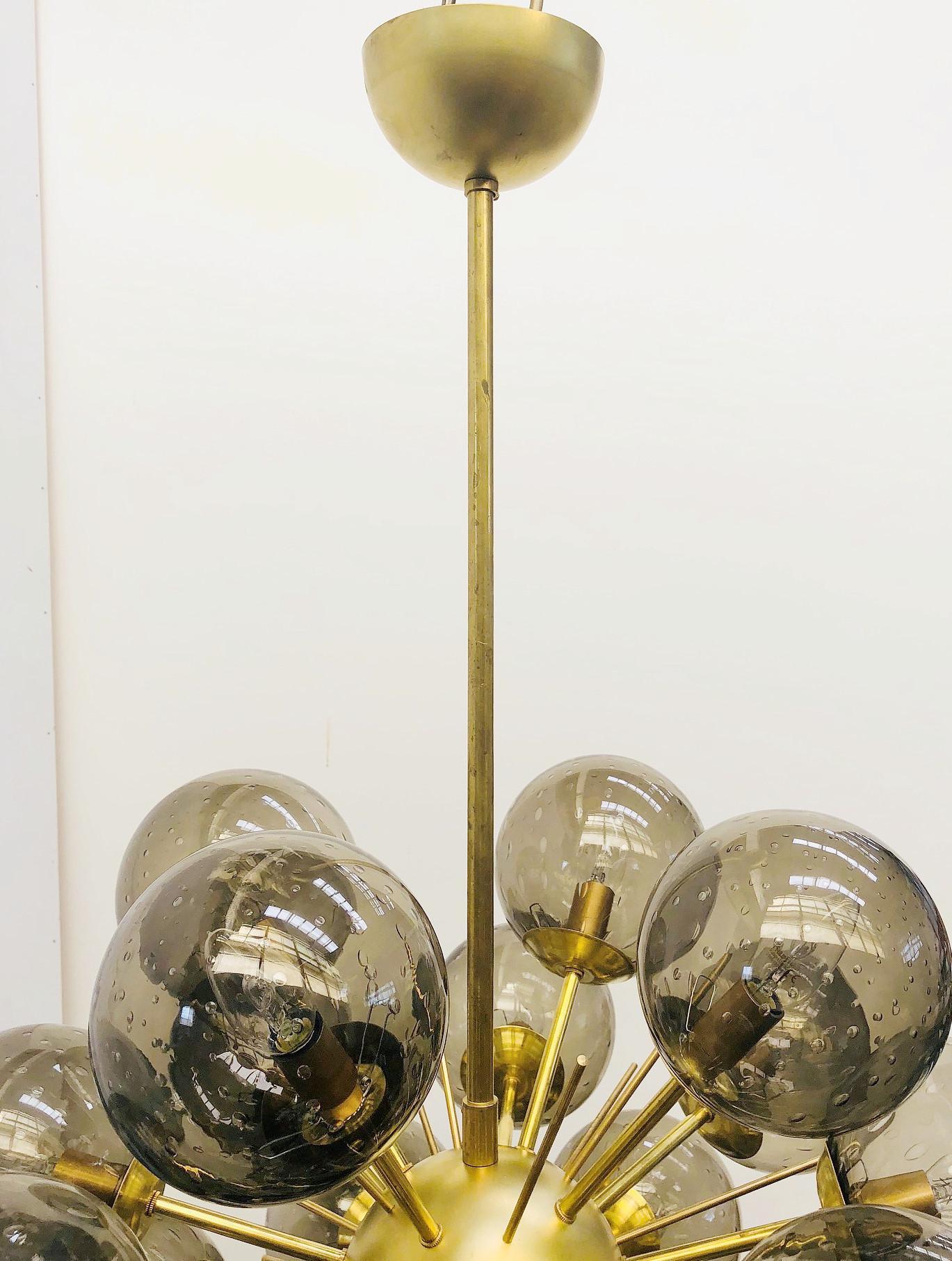 Lampadario Ventiquattro Sputnik di Fabio Ltd in vendita 3