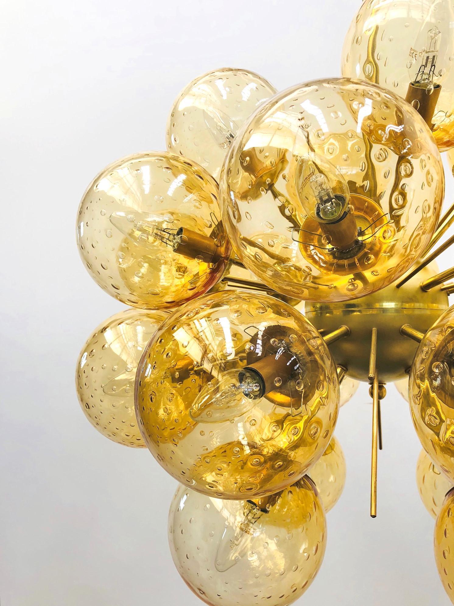 Lampadario Ventiquattro Sputnik di Fabio Ltd In condizioni Nuovo in vendita a Los Angeles, CA