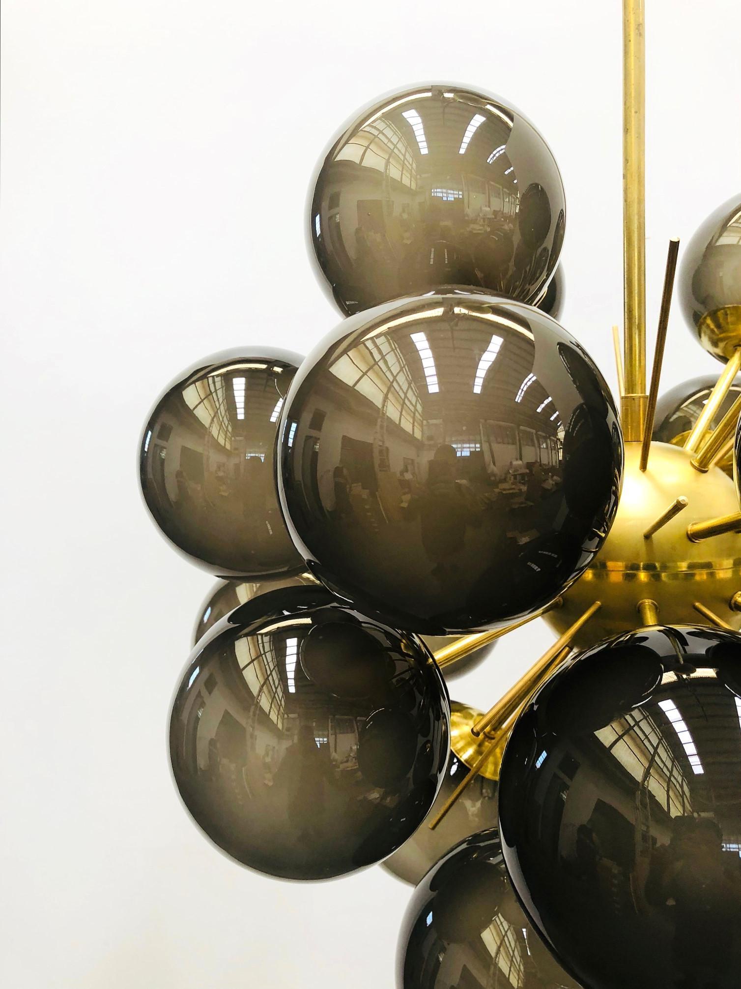 Lampadario Ventiquattro Sputnik di Fabio Ltd In condizioni Nuovo in vendita a Los Angeles, CA