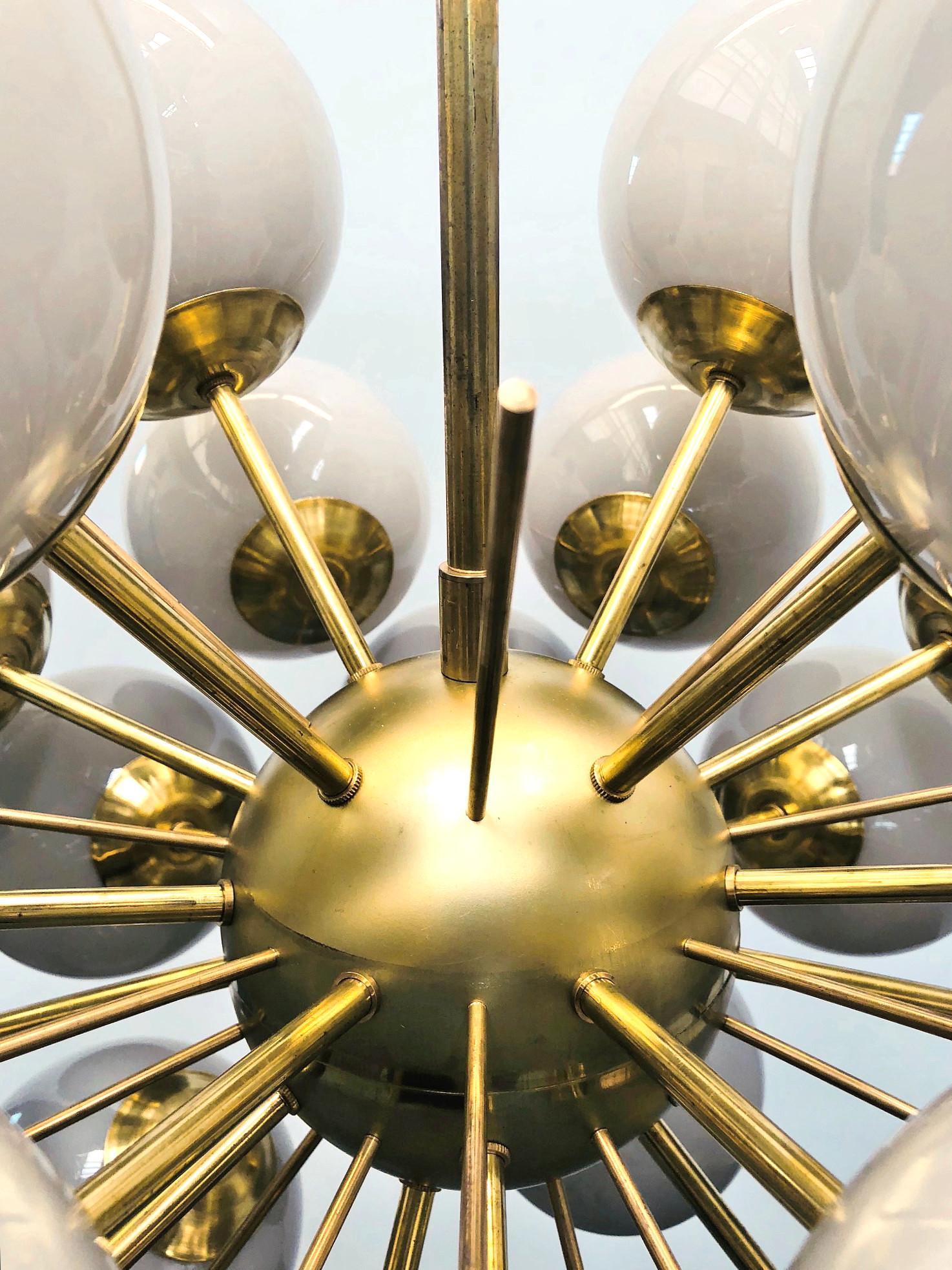 XXI secolo e contemporaneo Lampadario Ventiquattro Sputnik di Fabio Ltd in vendita