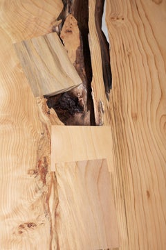 Vento Table in Recovery Cedar Wood and Hand Blown Glass