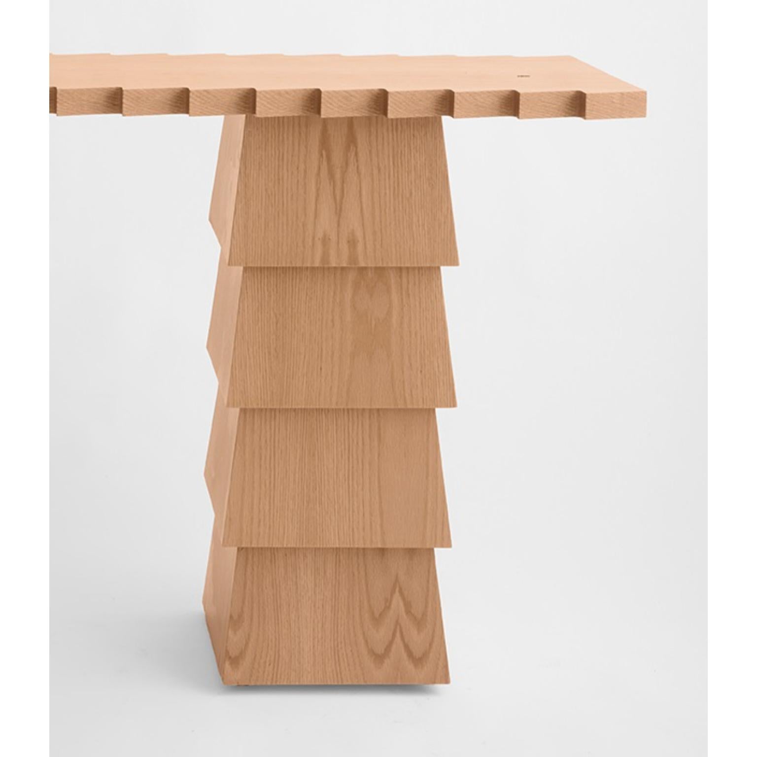 Mesa consola Ventura de madera de roble natural y contrachapado de roble by Joyful Objects ¡Sí! Mexicano en venta
