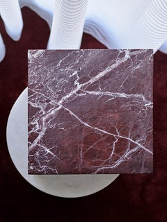 Table d'appoint Venturi Bianco & Merlot de Greg Natale