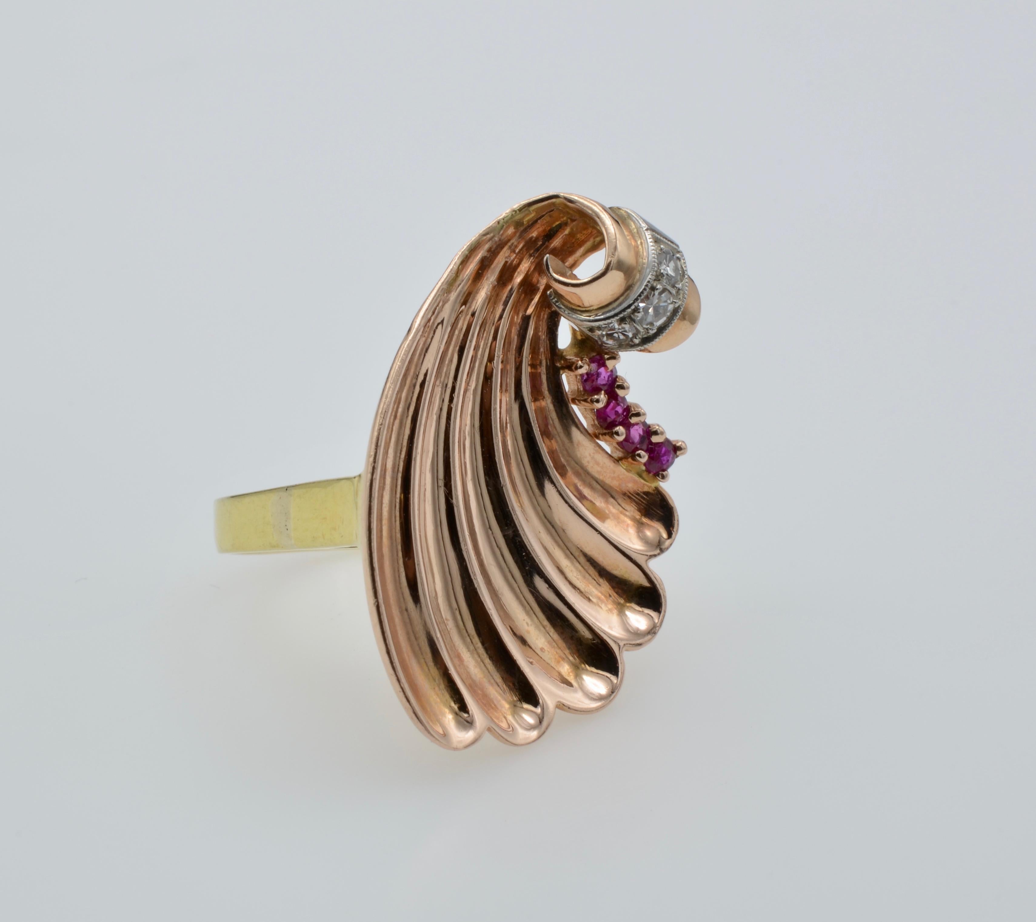 Rose Yellow Gold Shell Ring Rubies Diamonds Baroque Revival Venus For Sale 1