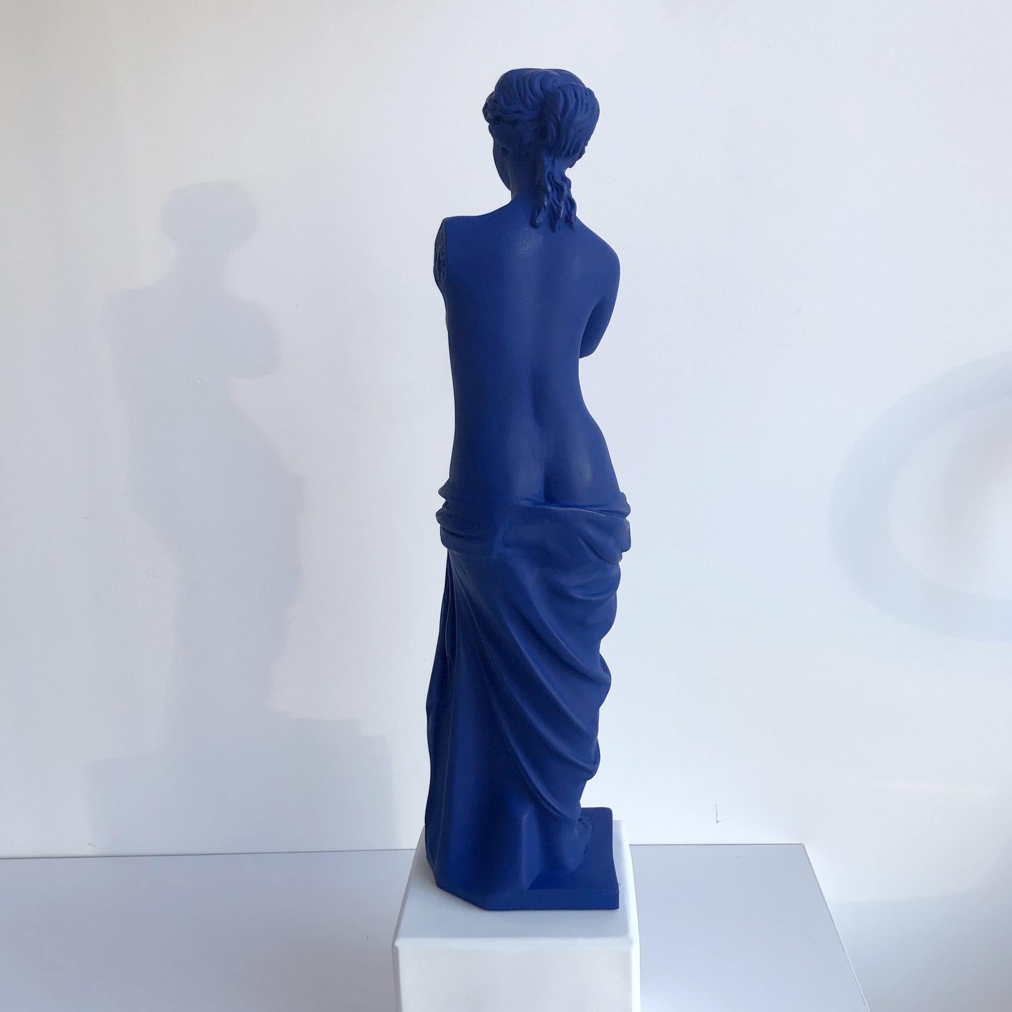 Greek In Stock in Los Angeles, Venus De Milo Statue in Blue