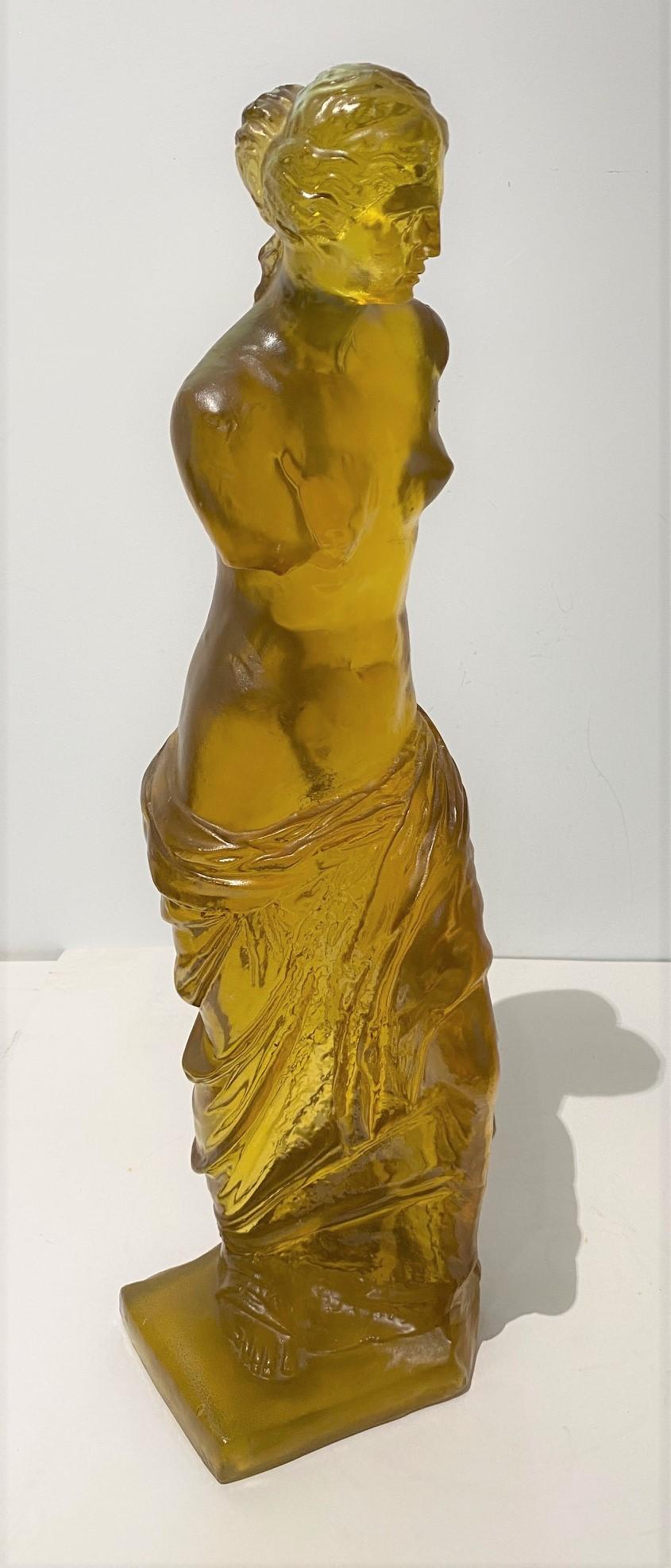 Venus de Milo Sculpture by Dorothy Thorpe 1
