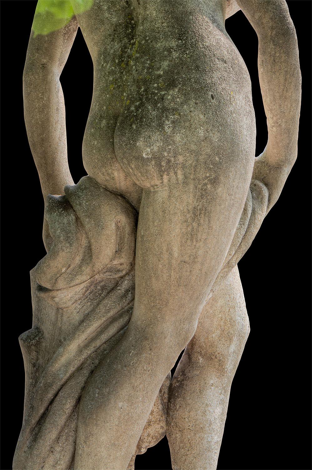 20th Century Venus Italian Carved Large Stone Garden Sculpture